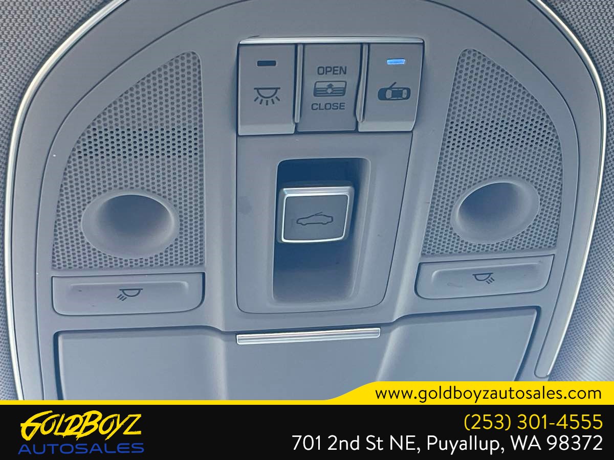 Photo 30 of this Hyundai Genesis