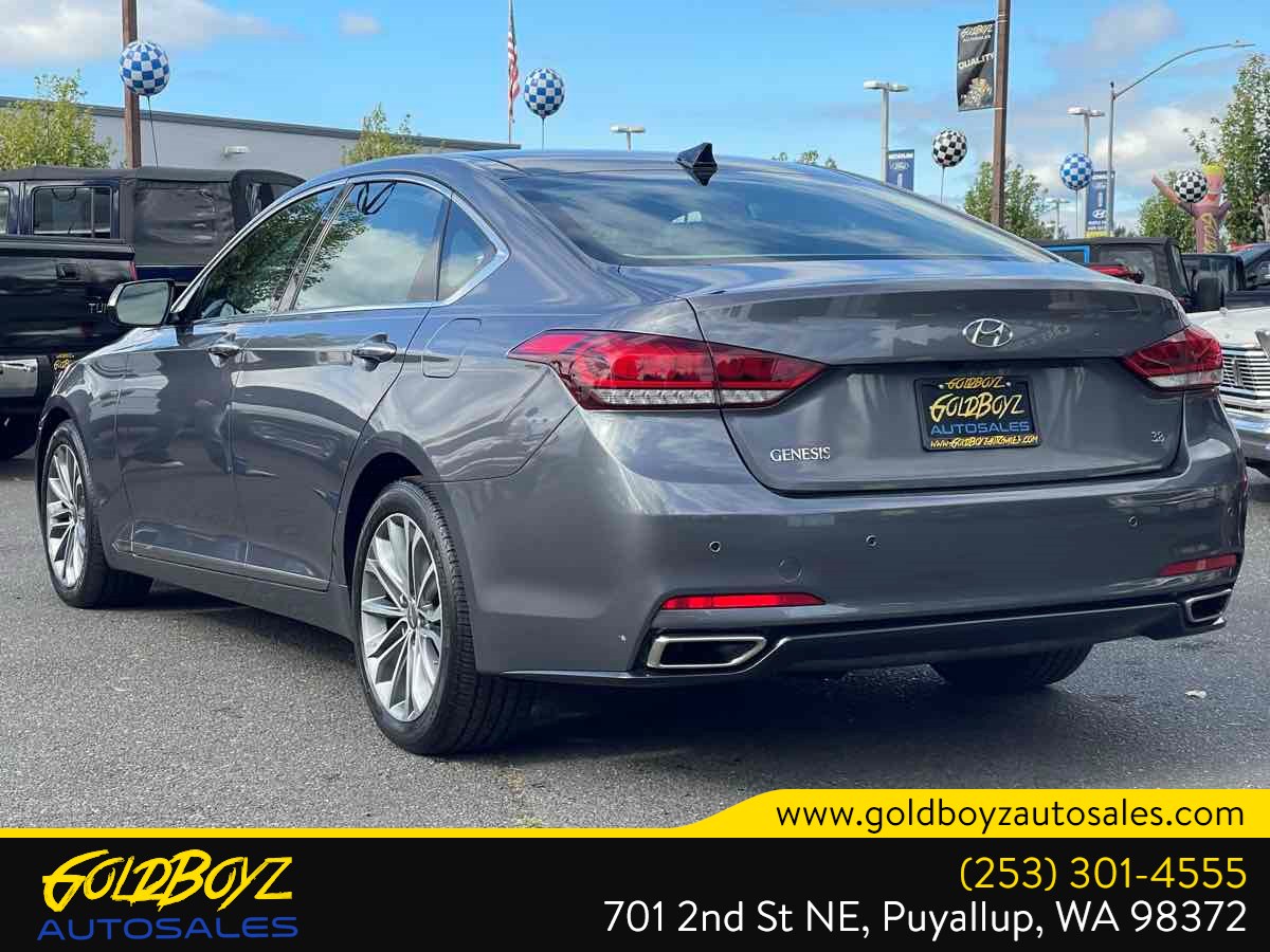 Photo 6 of this Hyundai Genesis