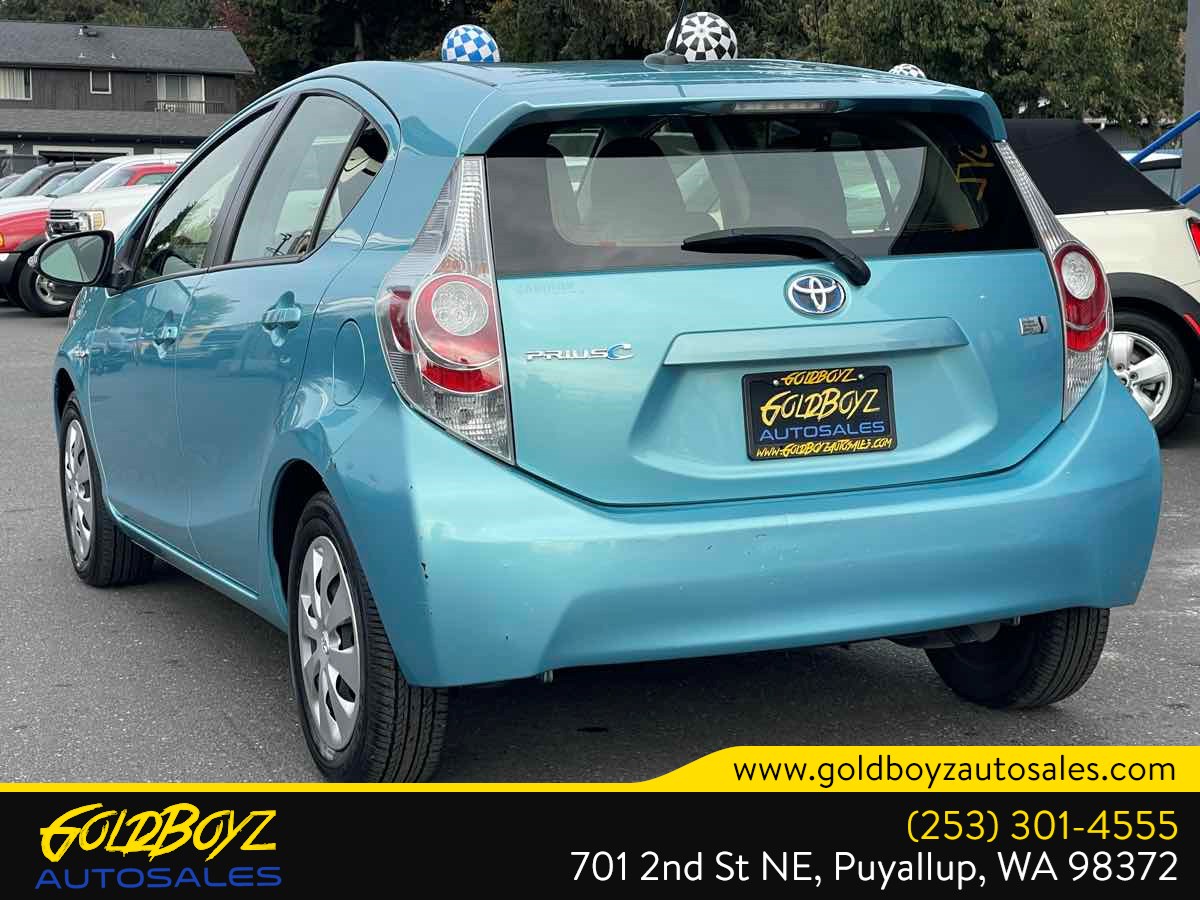 Photo 6 of this Toyota Prius c