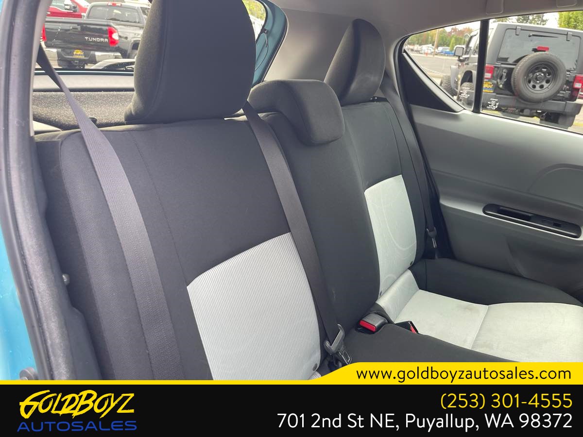 Photo 19 of this Toyota Prius c