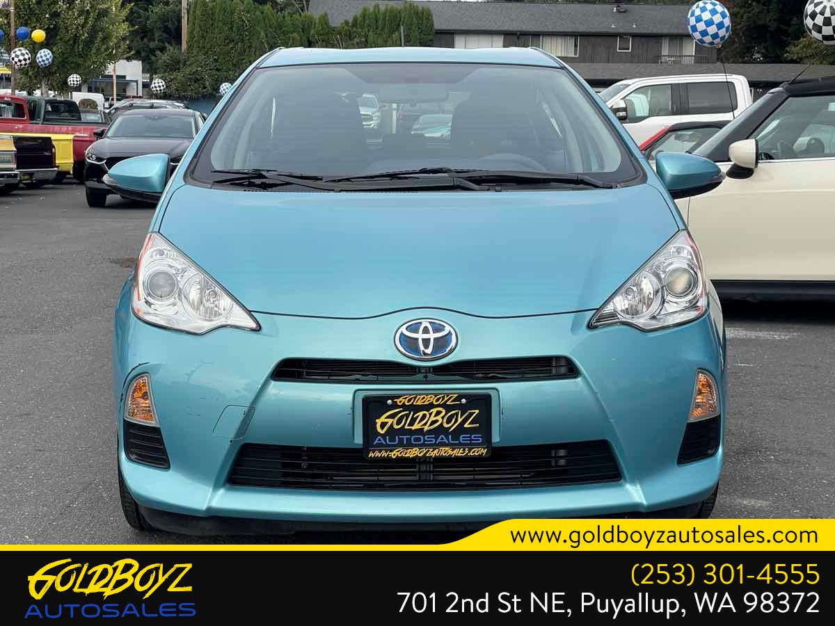 Photo 9 of this Toyota Prius c