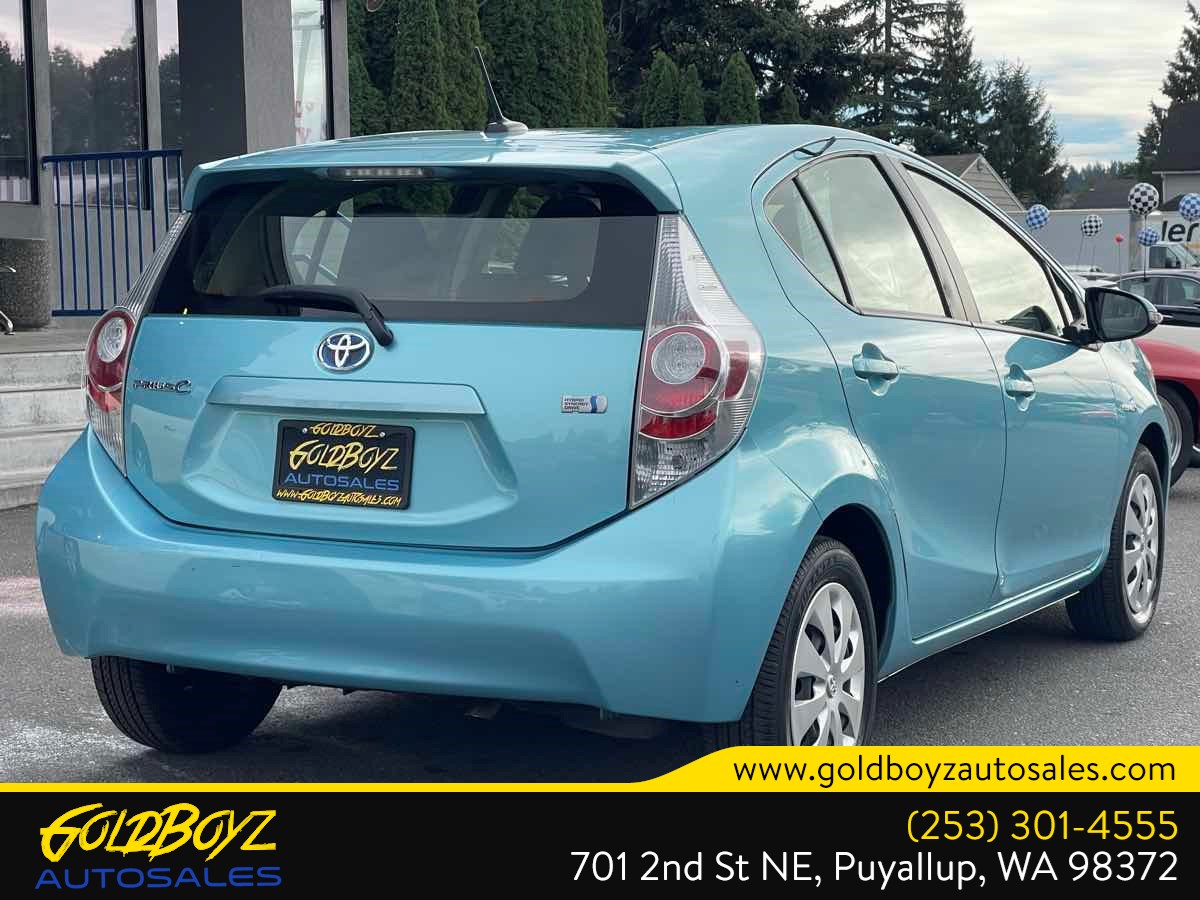 Photo 4 of this Toyota Prius c