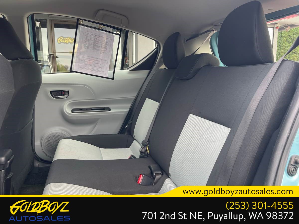 Photo 16 of this Toyota Prius c