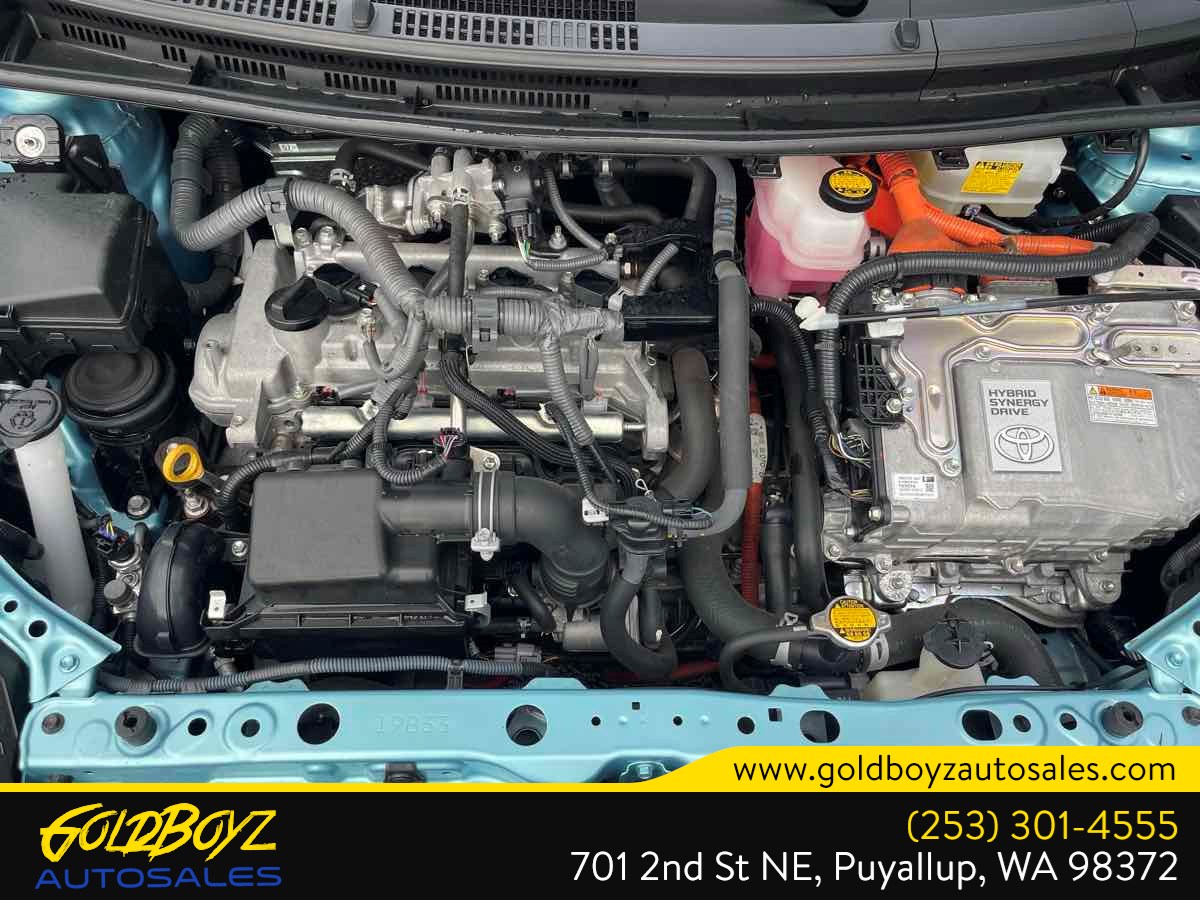 Photo 10 of this Toyota Prius c