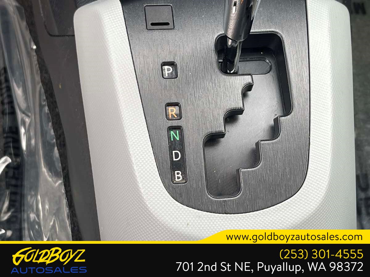 Photo 30 of this Toyota Prius c