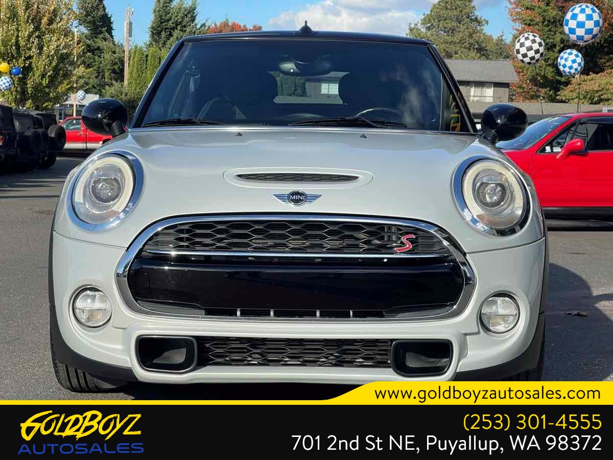 Photo 9 of this MINI Convertible