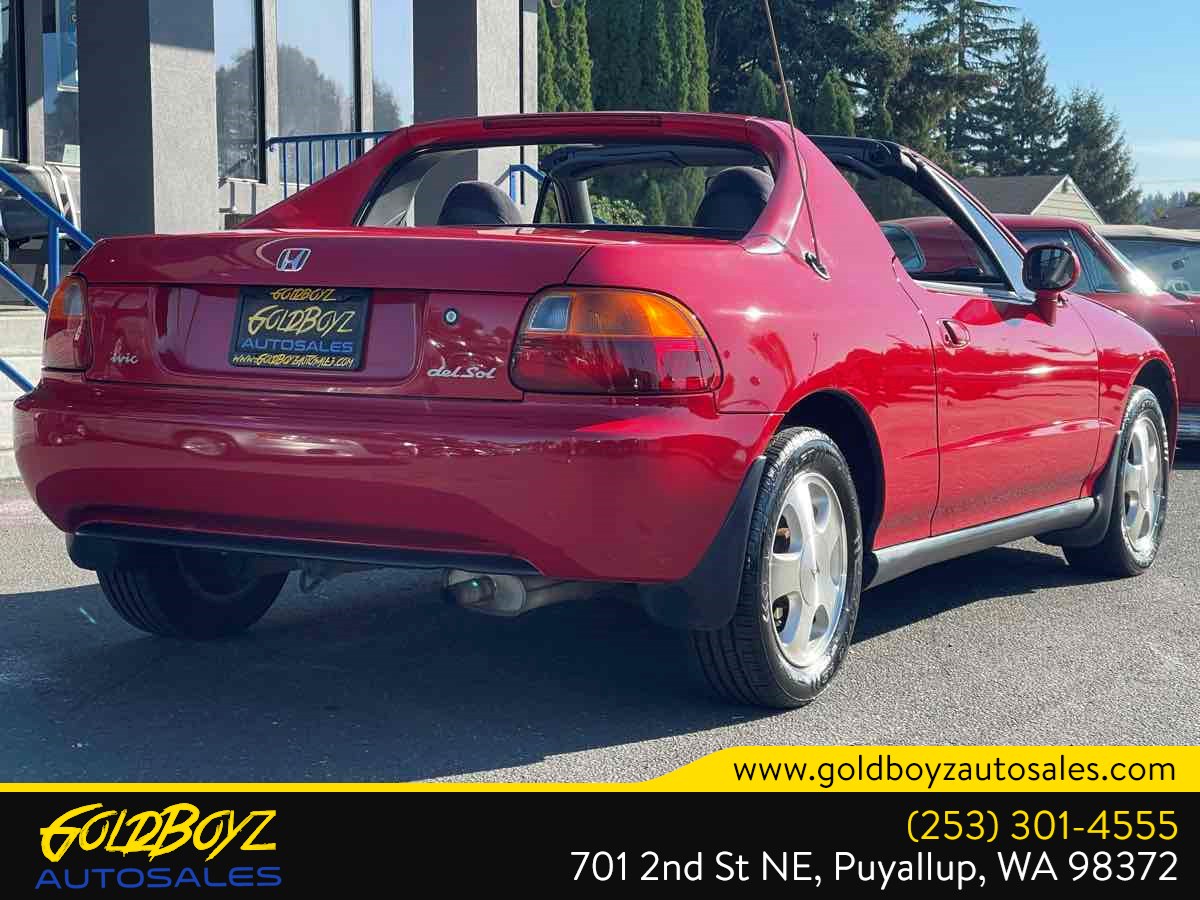 Photo 4 of this Honda Civic