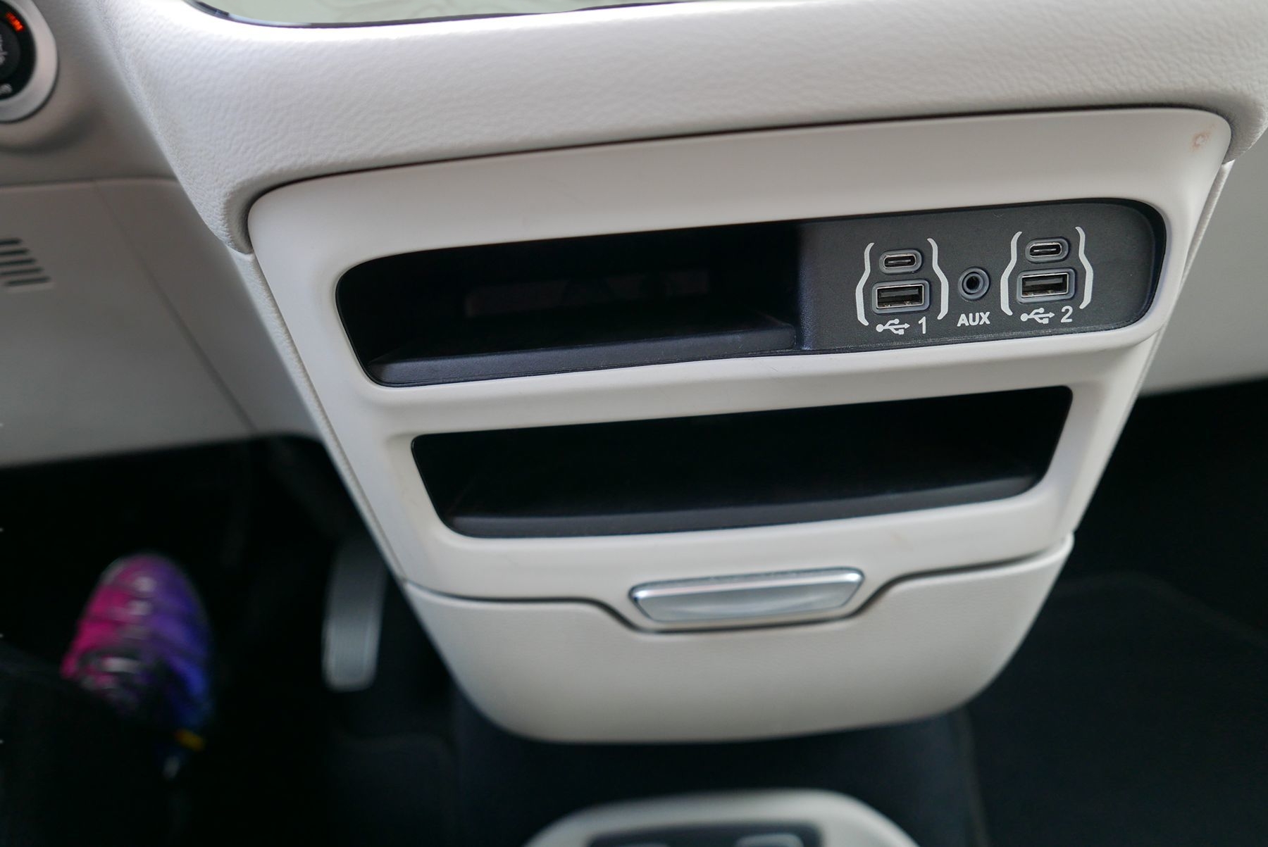 2021 Chrysler Pacifica Touring L photo 22