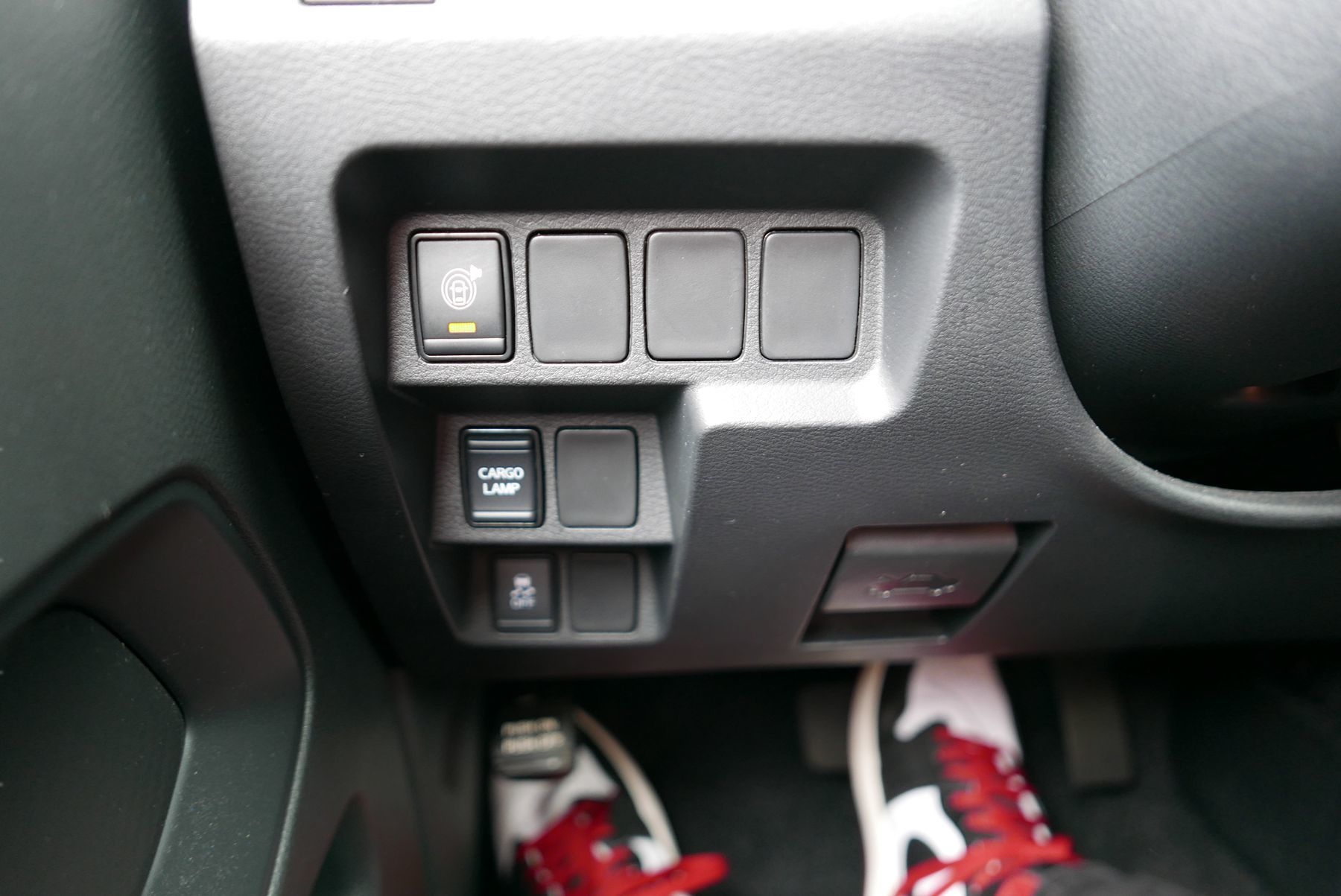 2023 Nissan Frontier S photo 16