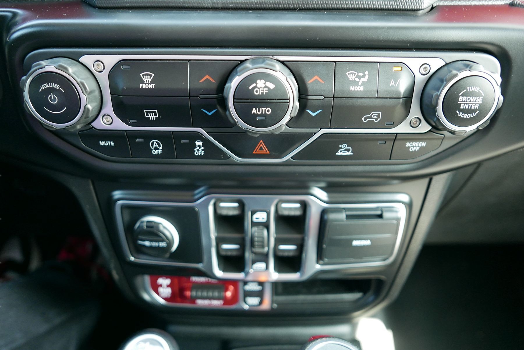 2021 Jeep Wrangler Unlimited Rubicon photo 21