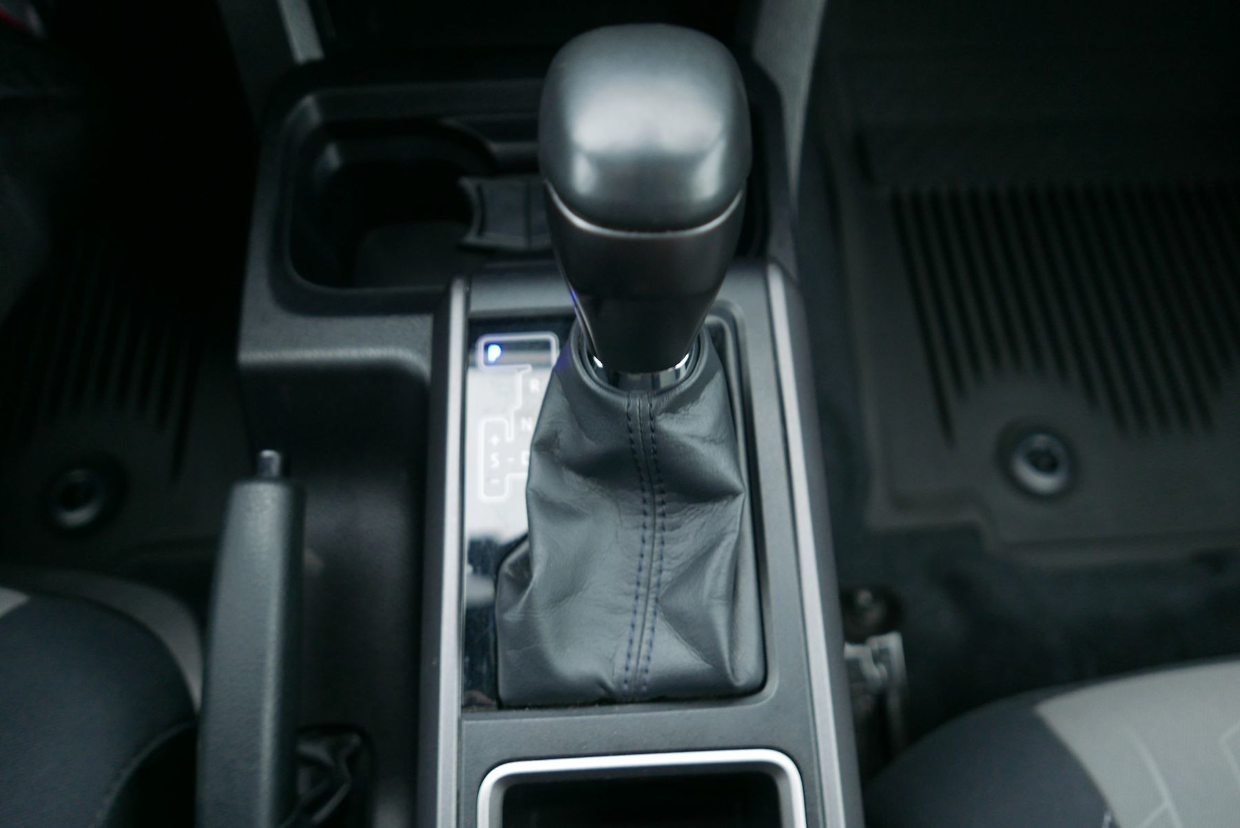 2022 Toyota Tacoma TRD photo 22