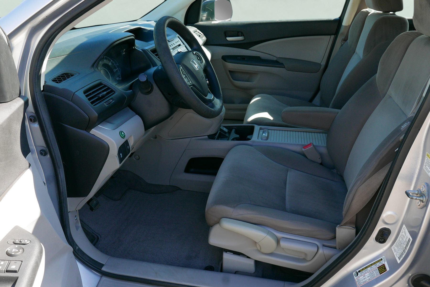 2014 Honda CR-V LX photo 9