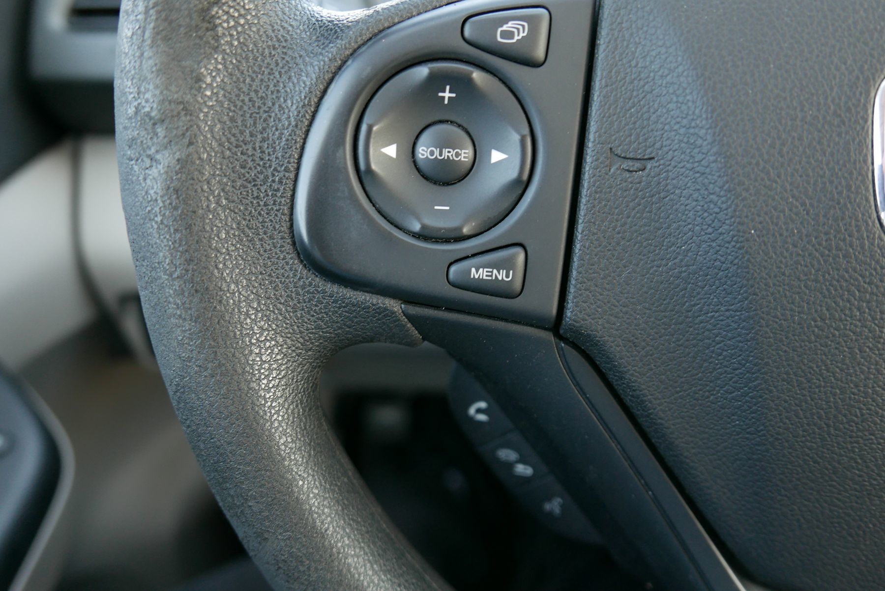 2014 Honda CR-V LX photo 18