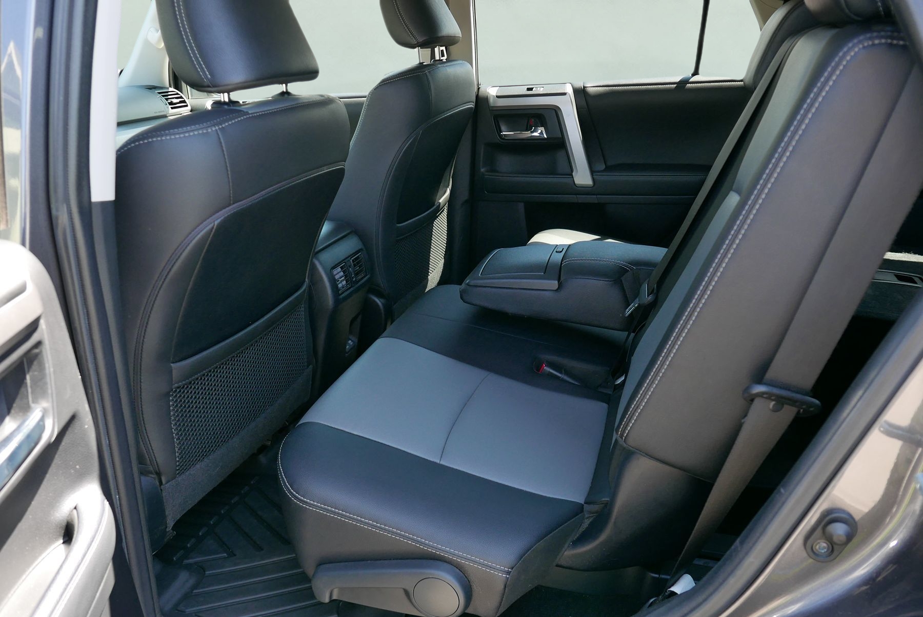 2022 Toyota 4Runner SR5 Premium photo 10