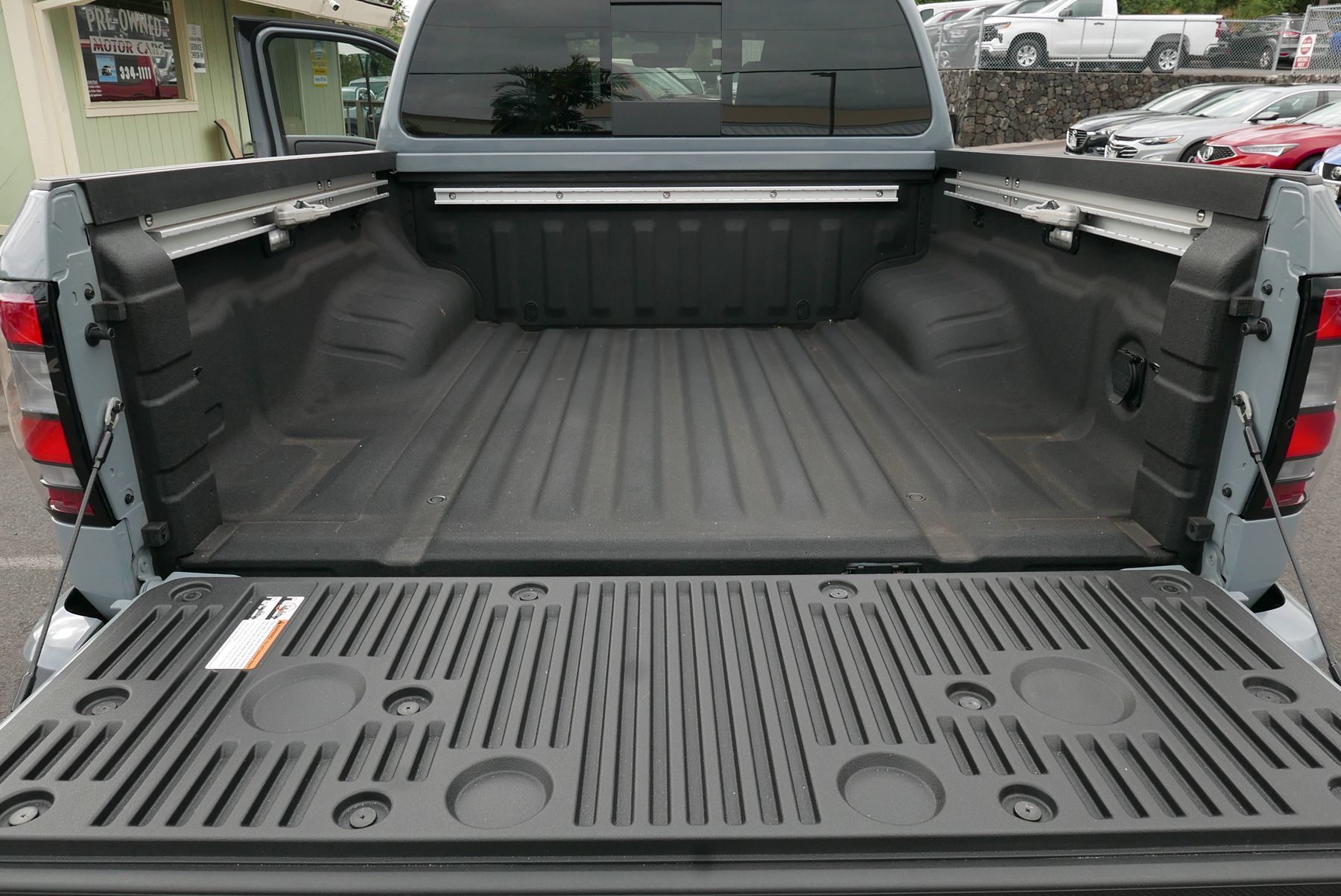 2025 Nissan Frontier PRO-X photo 8