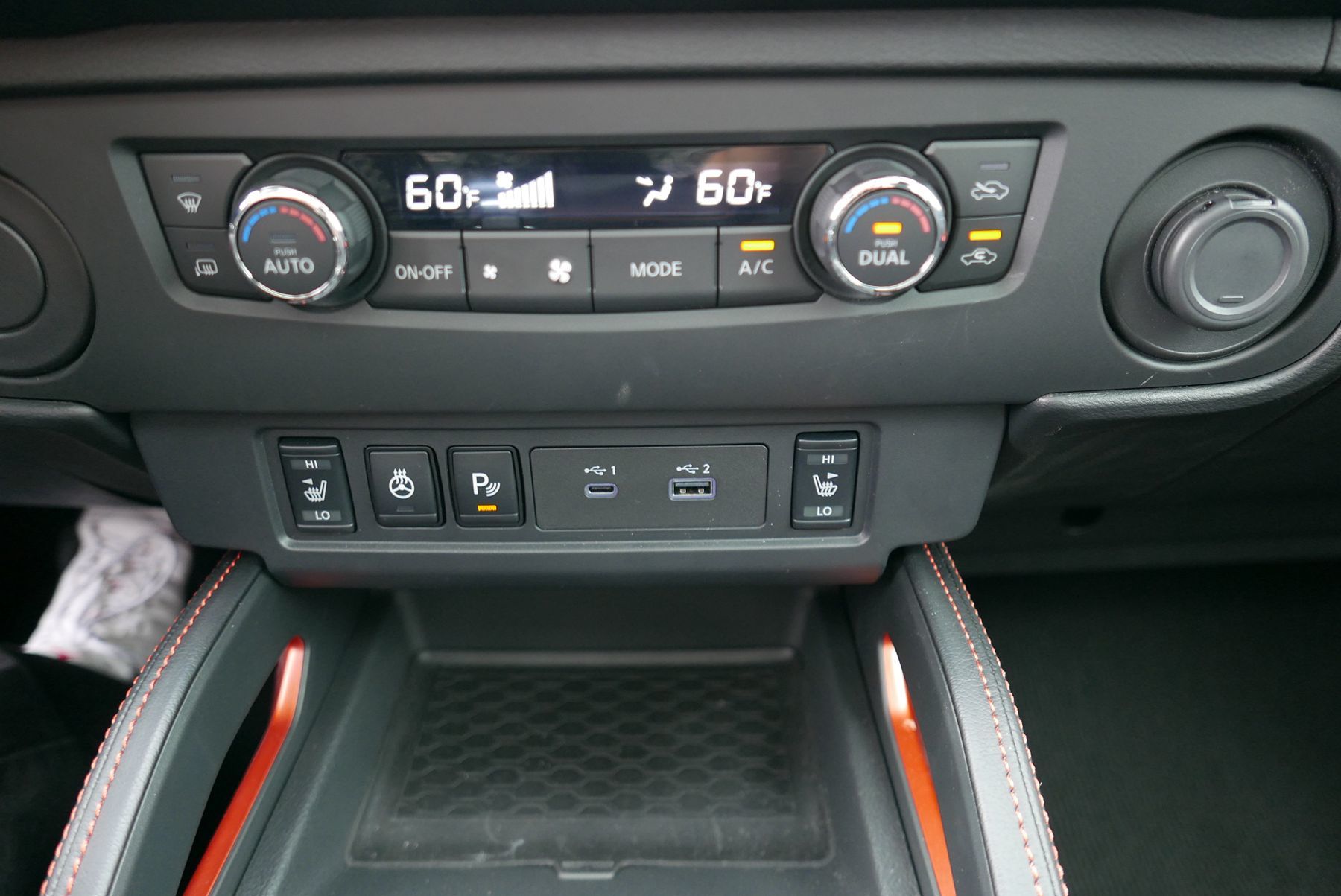 2025 Nissan Frontier PRO-X photo 18