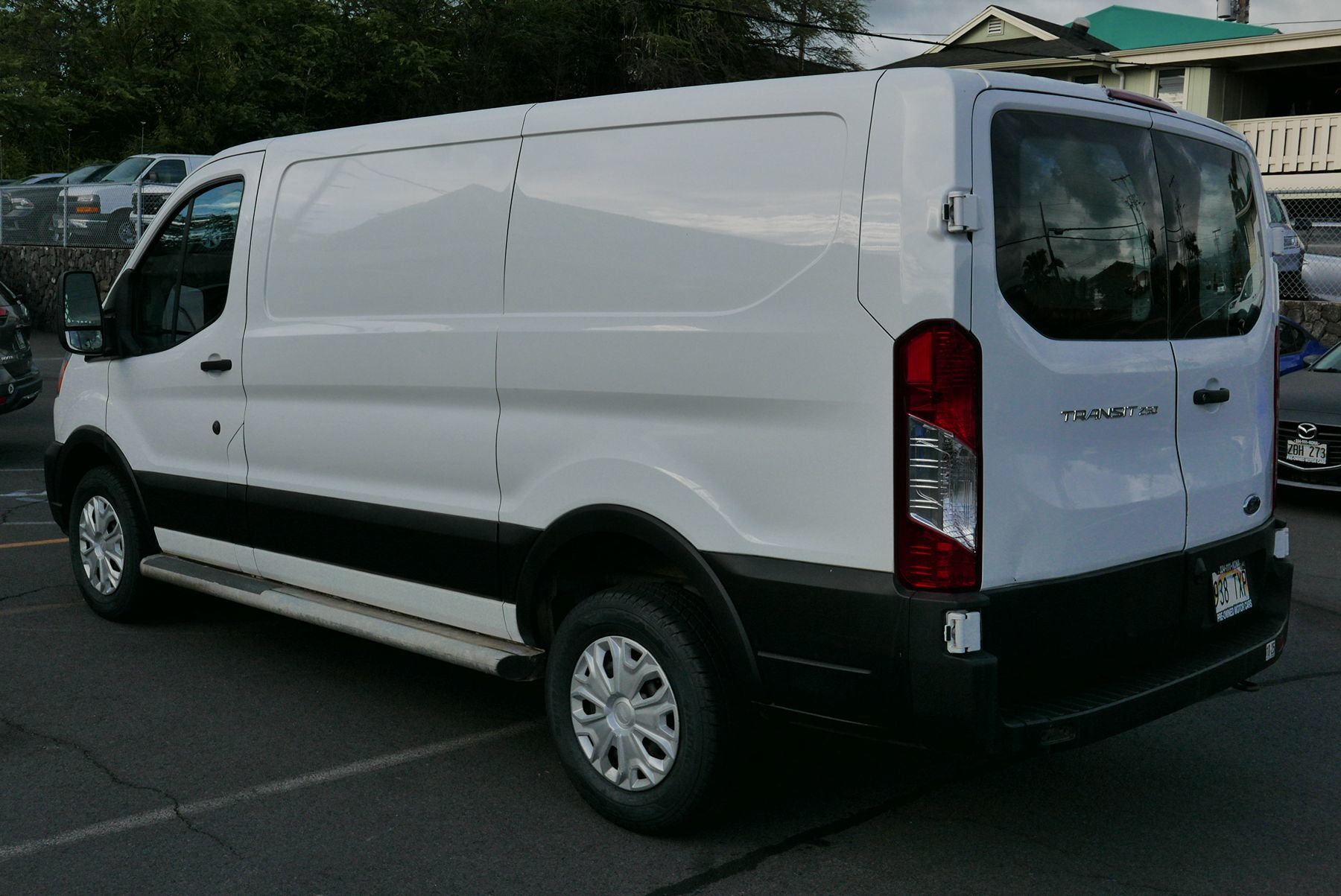 2021 Ford Transit Cargo Van photo 7