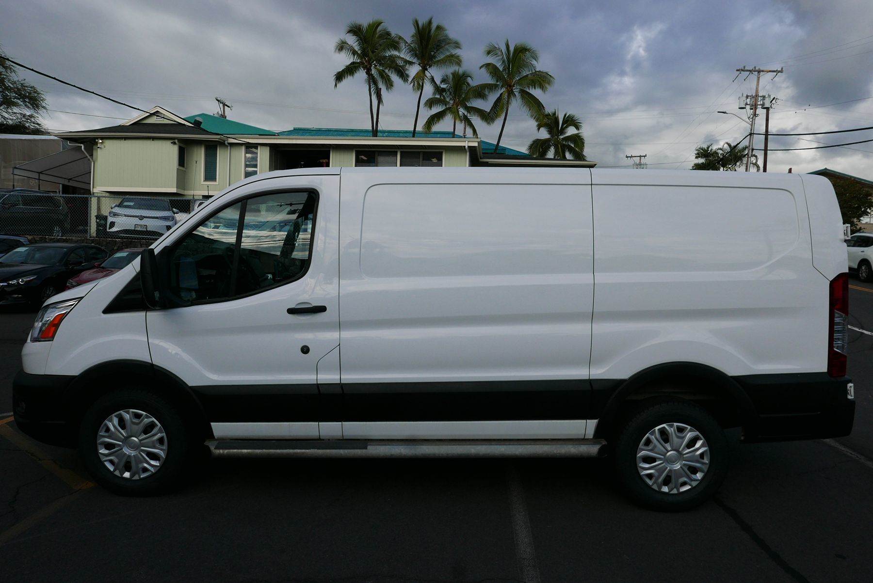 2021 Ford Transit Cargo Van photo 8