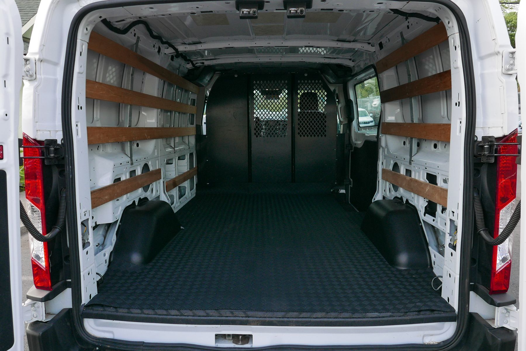 2021 Ford Transit Cargo Van photo 12
