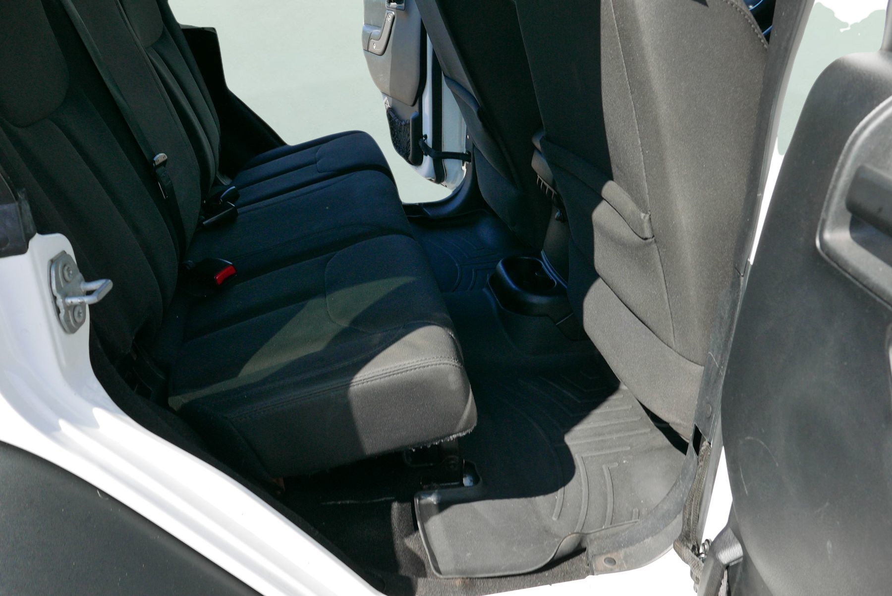 2016 Jeep Wrangler Unlimited Sport photo 11
