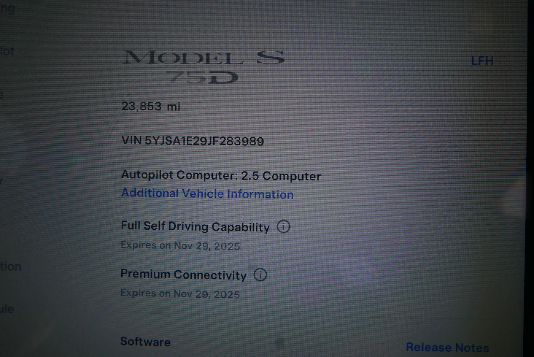 2018 Tesla Model S 75D photo 18
