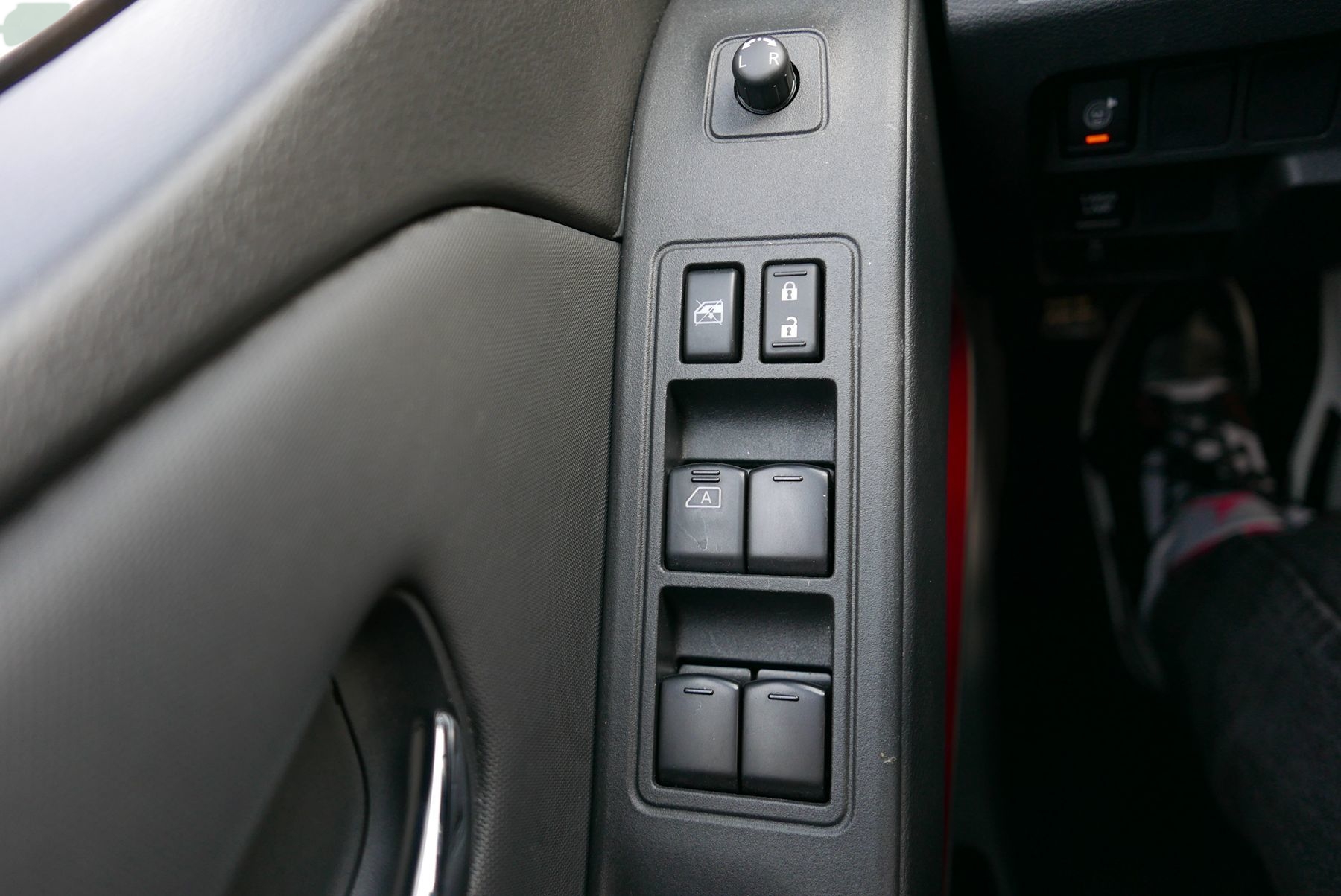 2022 Nissan Frontier PRO-X photo 15