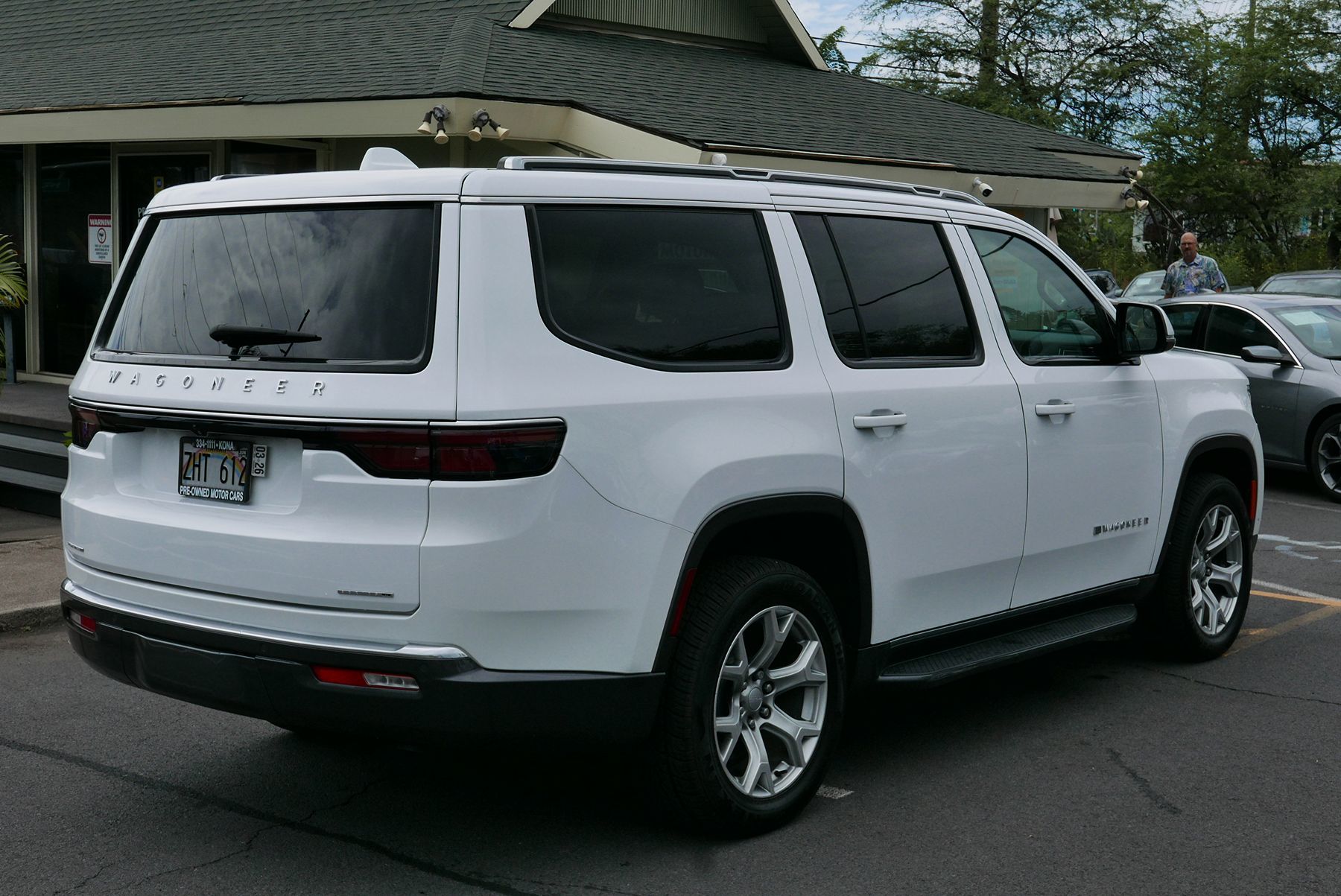 2022 Jeep Wagoneer Series II photo 3