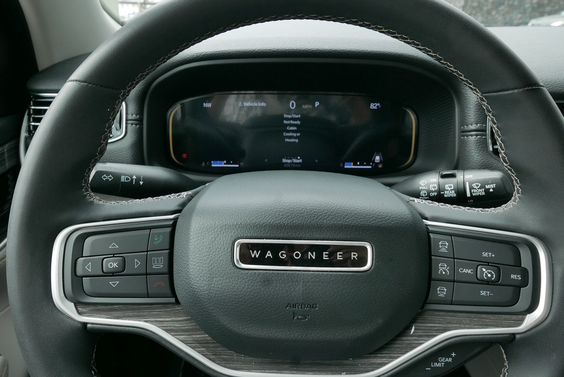 2022 Jeep Wagoneer Series II photo 11