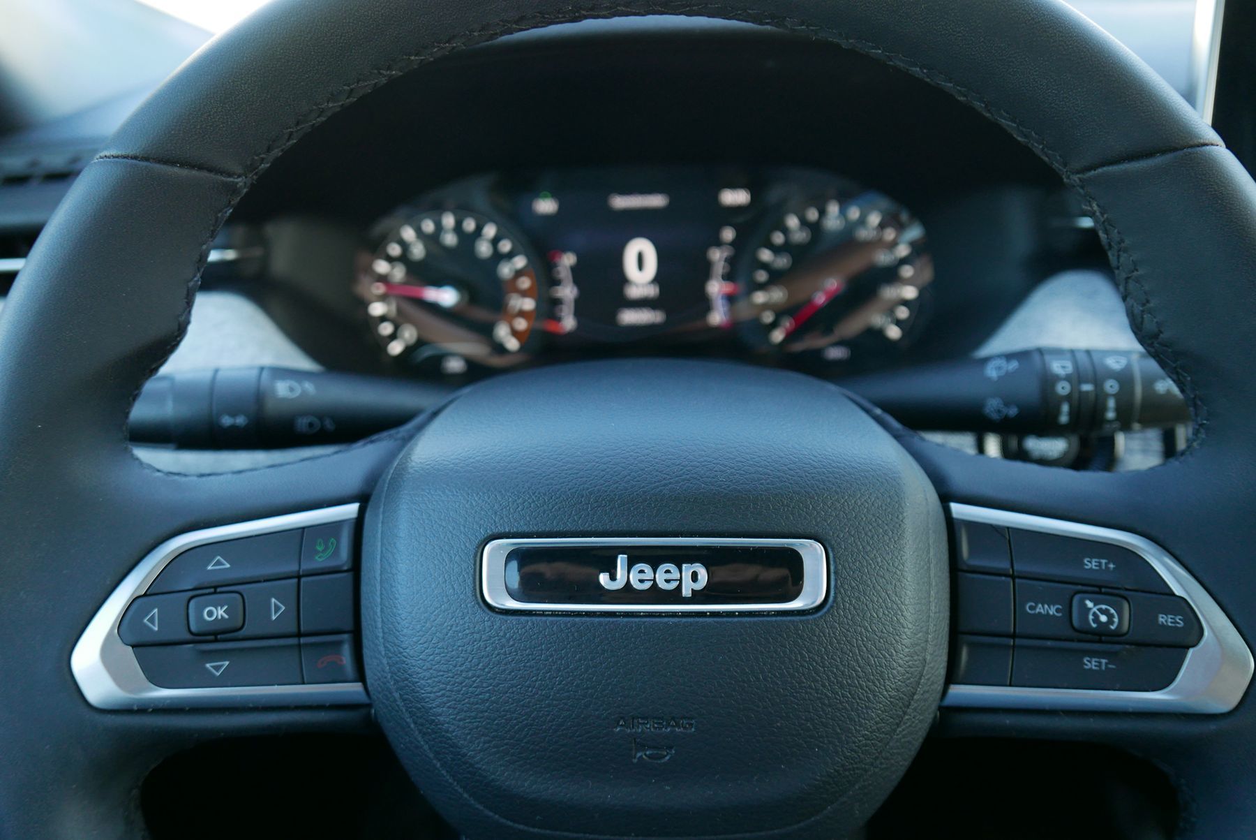 2023 Jeep Compass Latitude photo 13