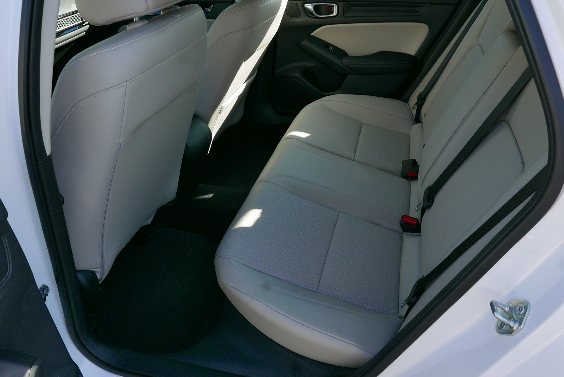 2023 Honda Civic Hatchback EX-L photo 10