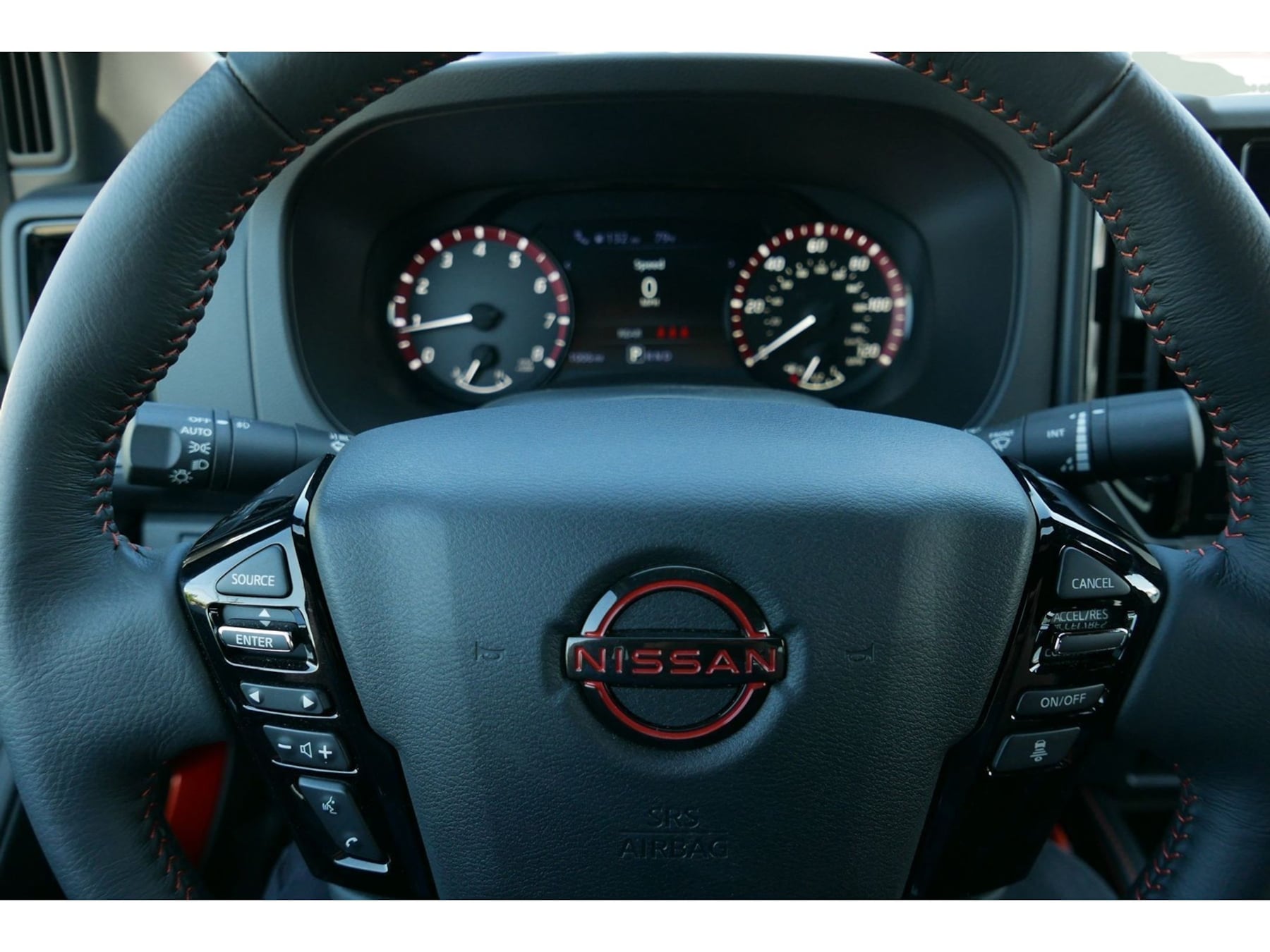 2025 Nissan Frontier PRO-X - Photo 15