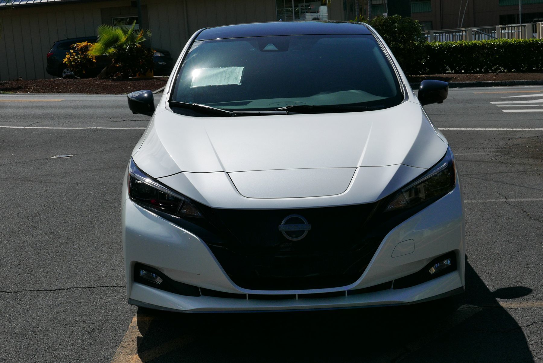 2025 Nissan Leaf SV Plus photo 2