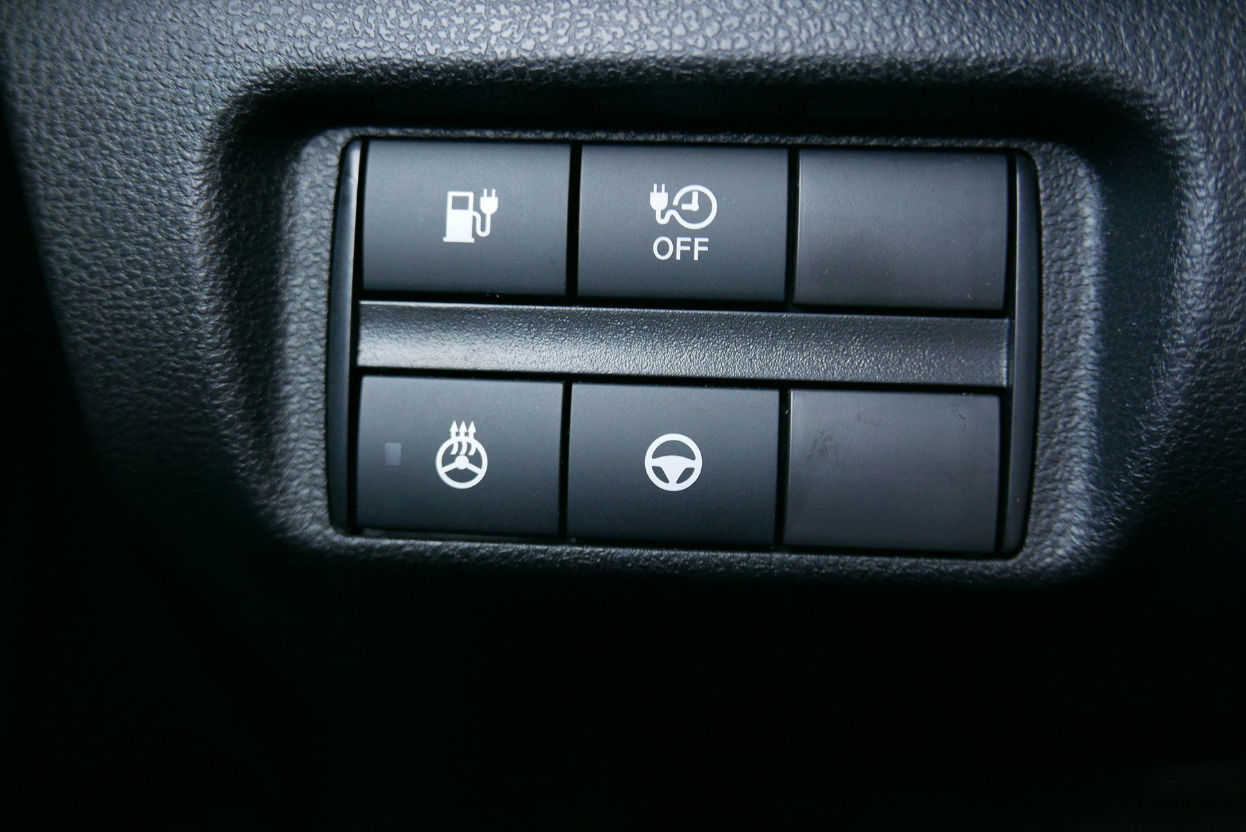 2025 Nissan Leaf SV Plus photo 17