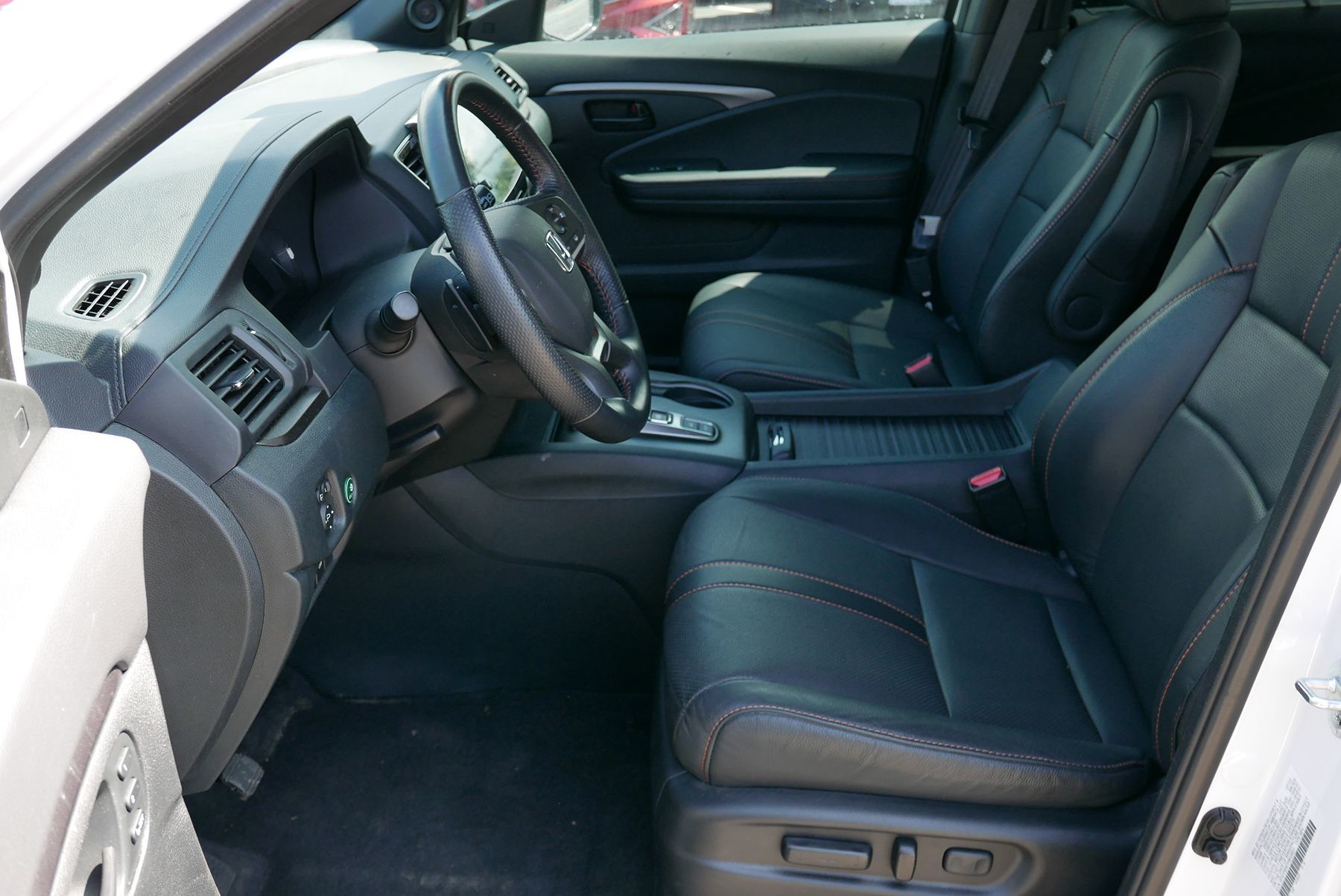 2023 Honda Passport TrailSport photo 15