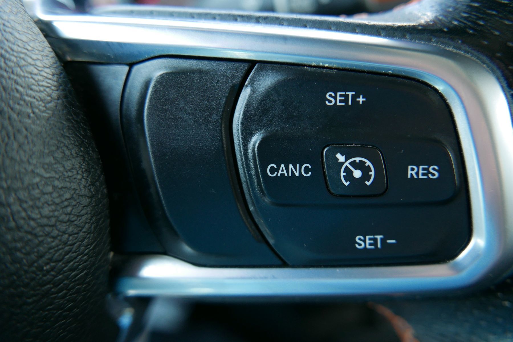 2021 Jeep Gladiator Mojave photo 16