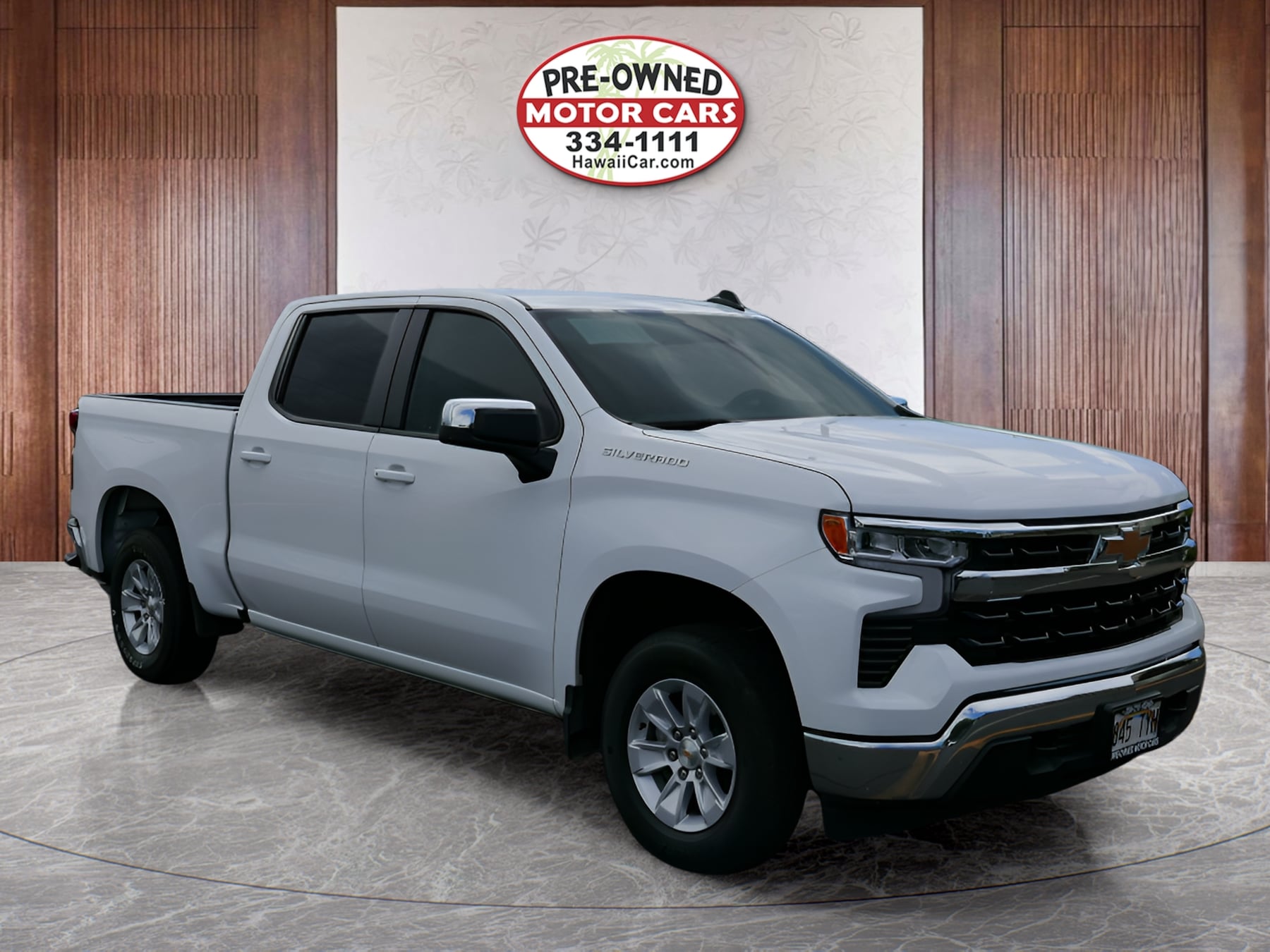 2025 Chevrolet Silverado 1500 LT photo 3