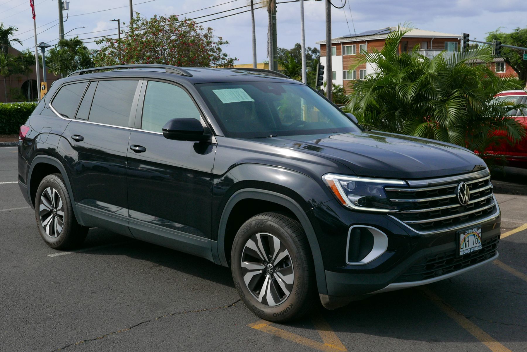 View vehicle photo 3