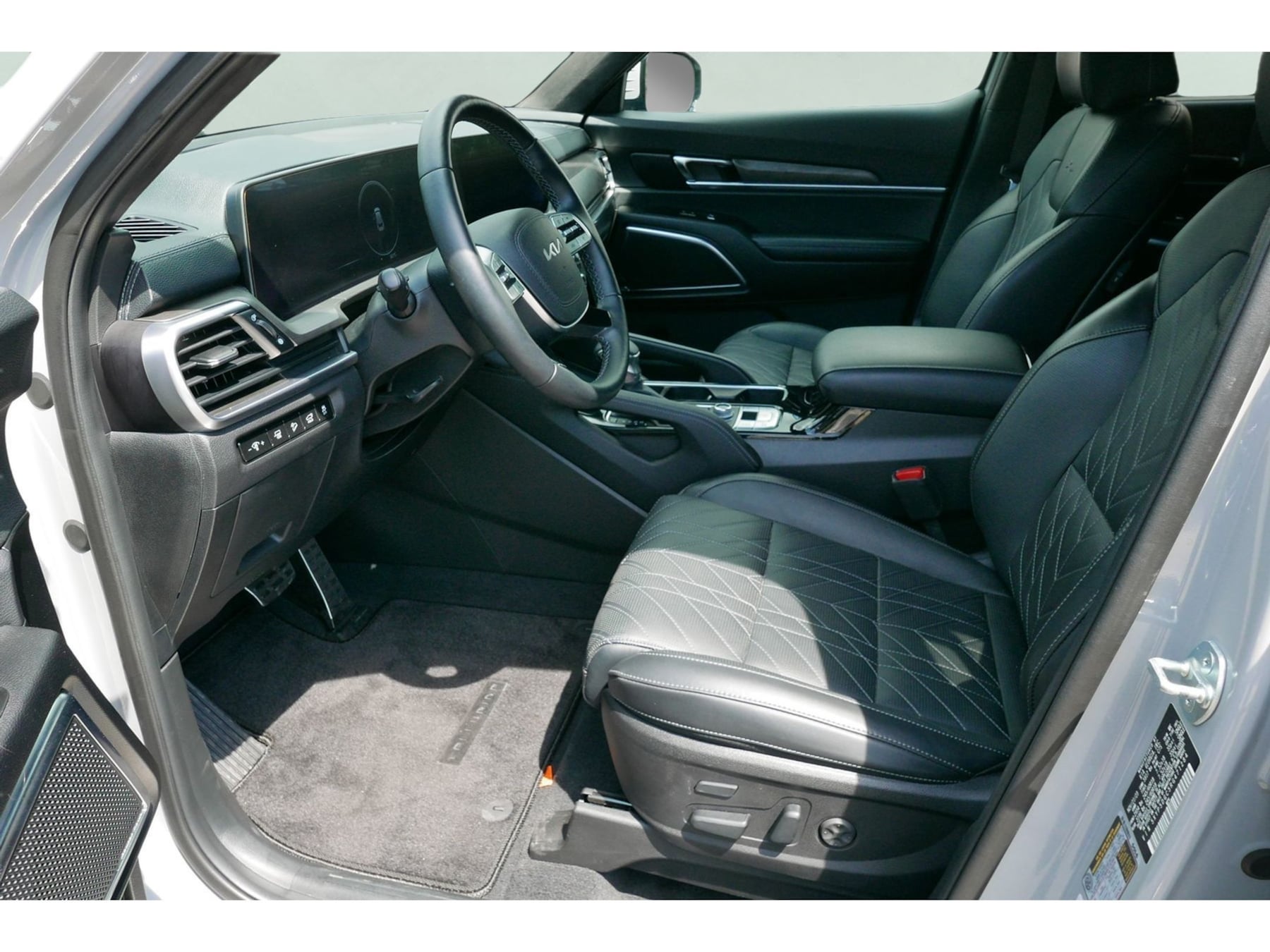 Kia Telluride photo 9