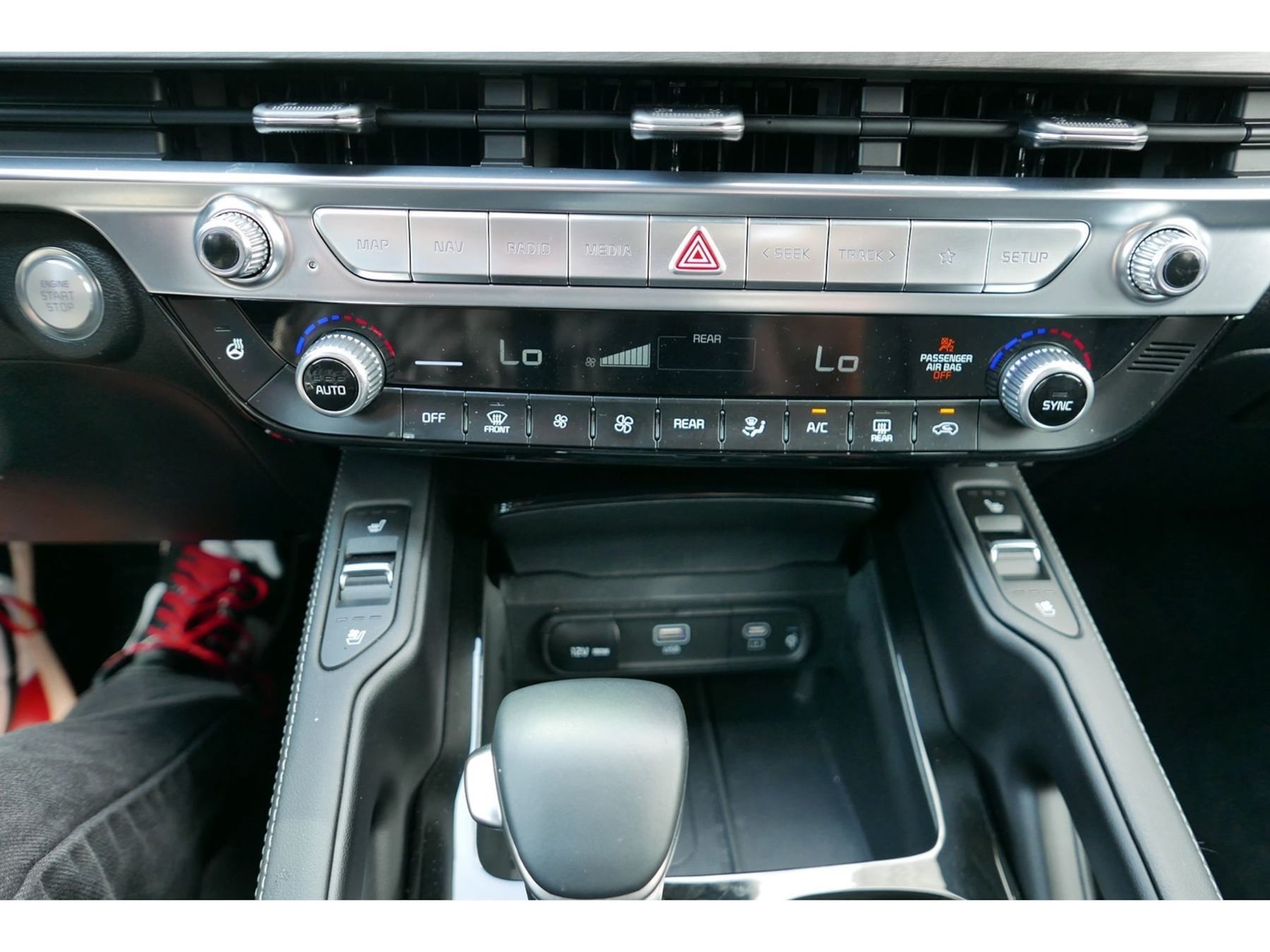 Kia Telluride photo 22