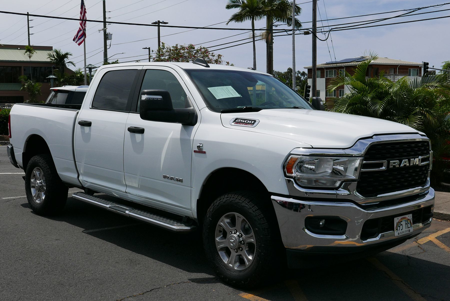 View vehicle photo 3