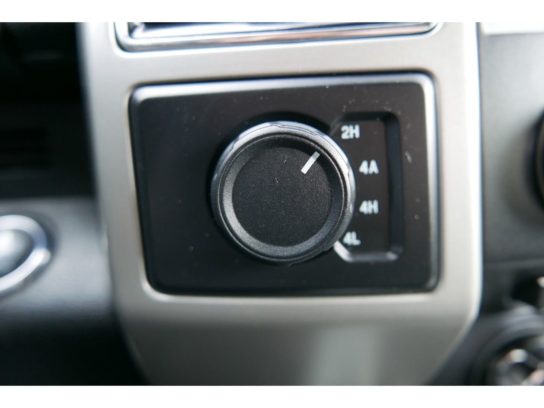 Ford F-150 photo 13