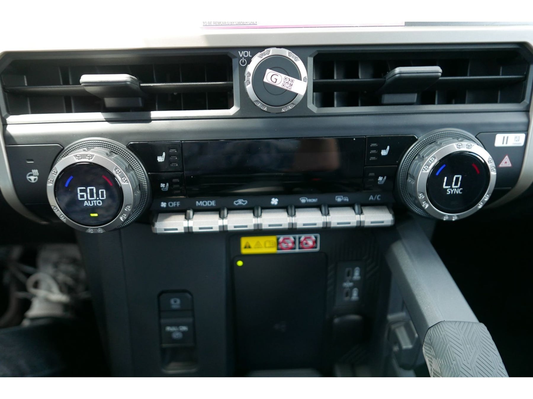Toyota Tacoma photo 13