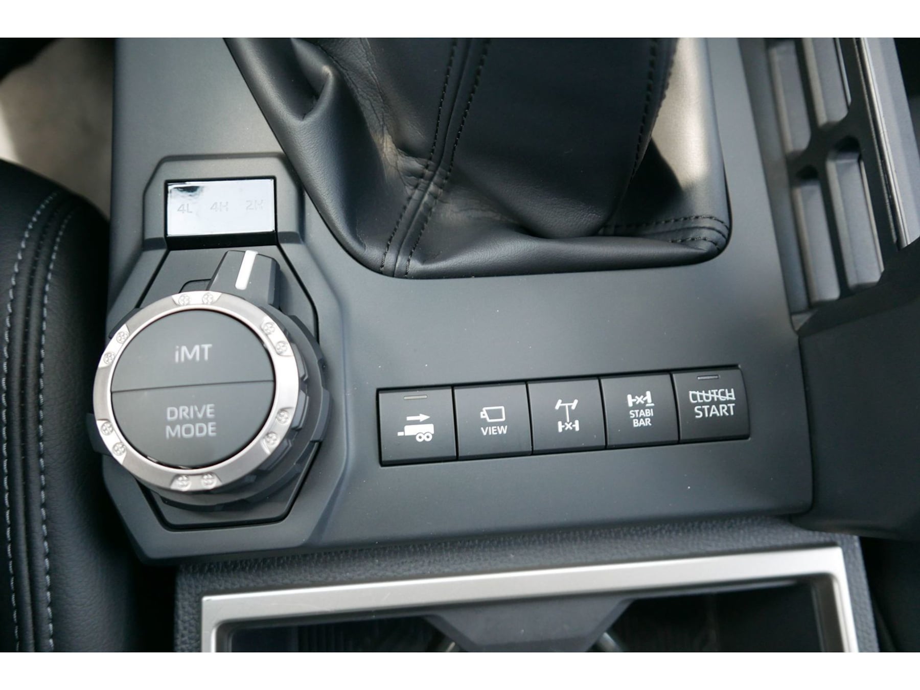 Toyota Tacoma photo 14