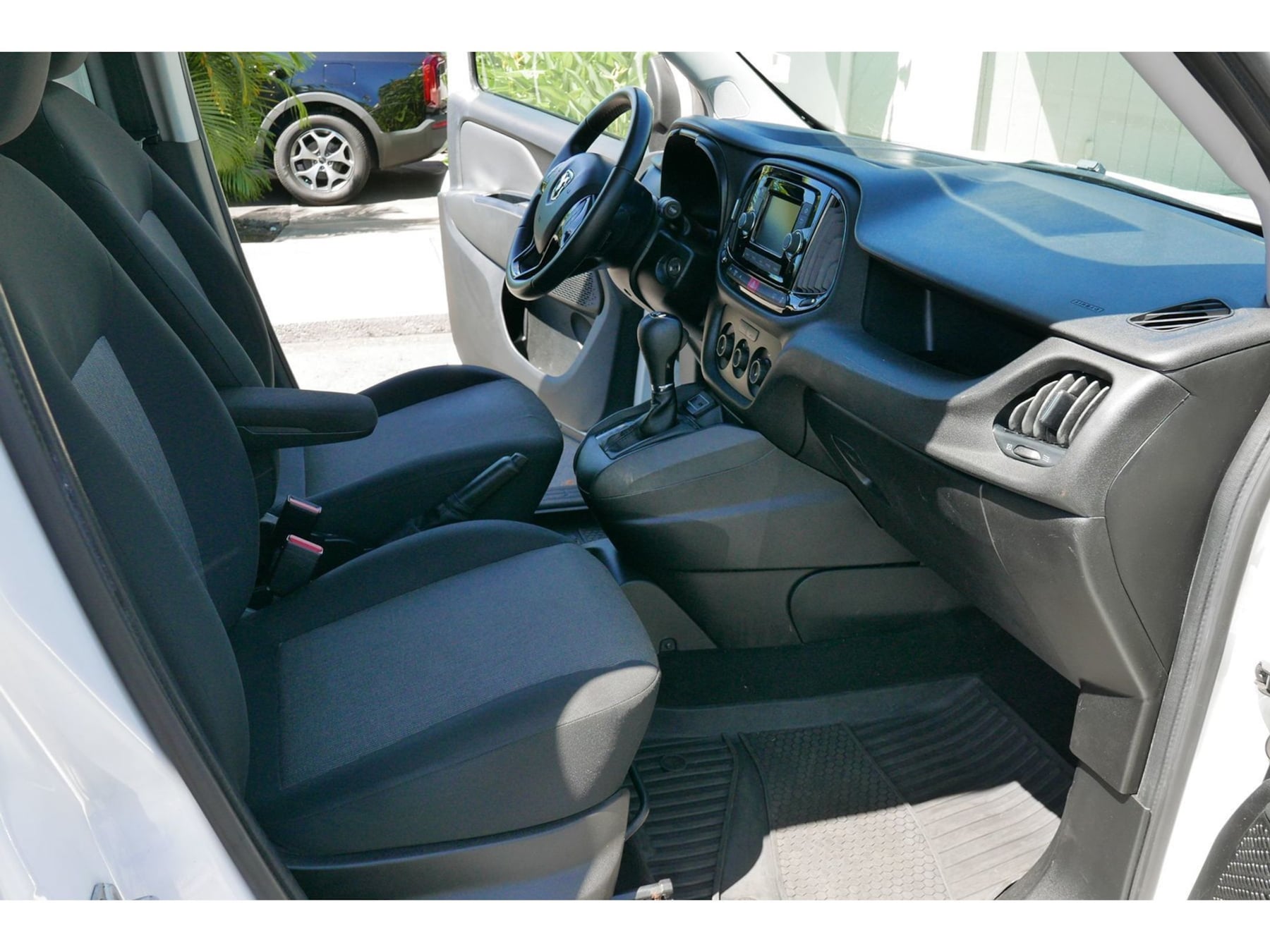 Ram Promaster City photo 11
