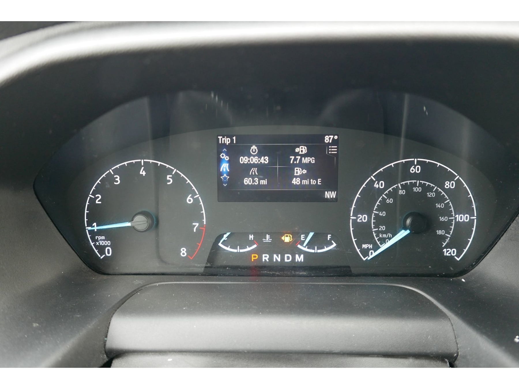 Ford Transit photo 6