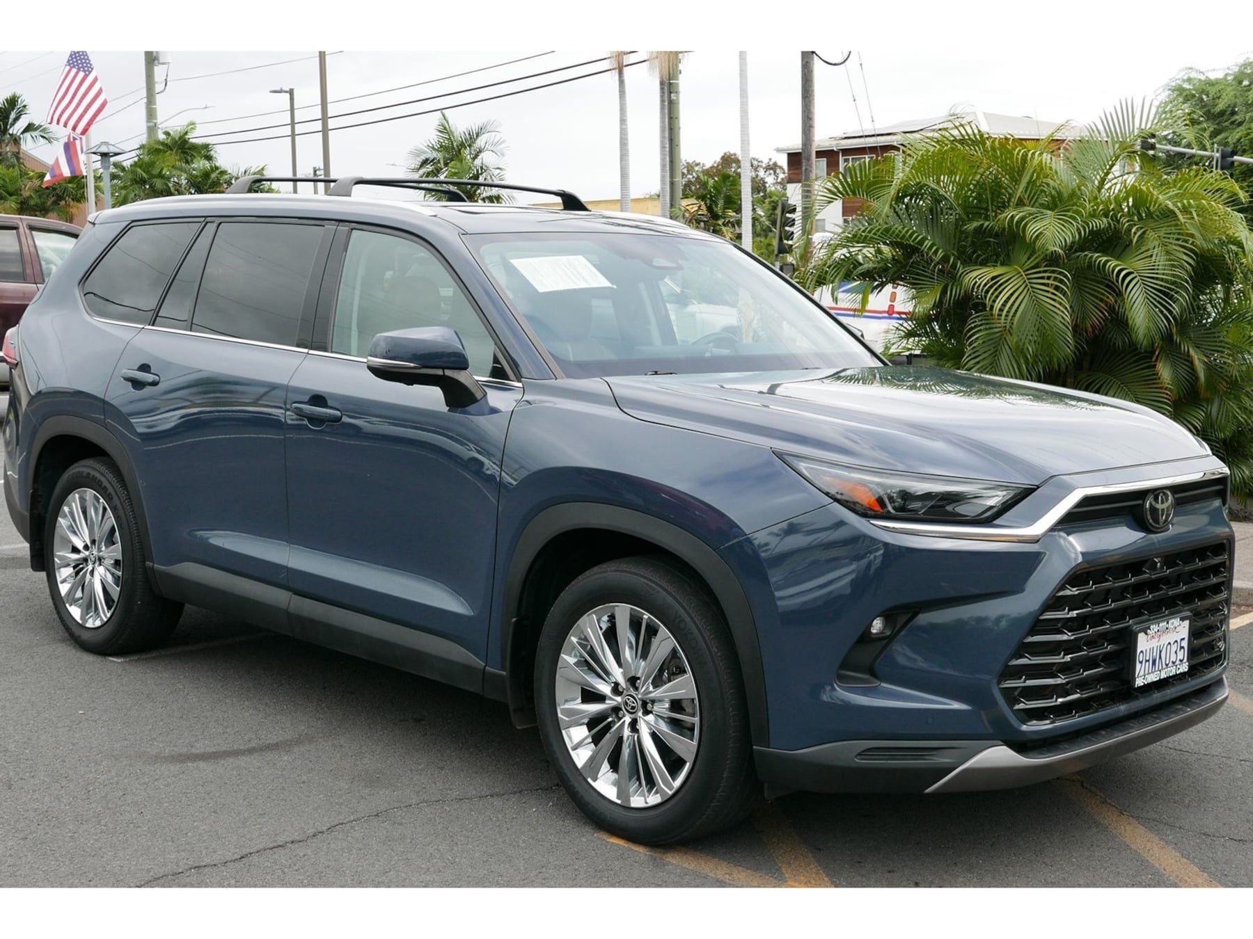 Toyota Grand Highlander photo 3