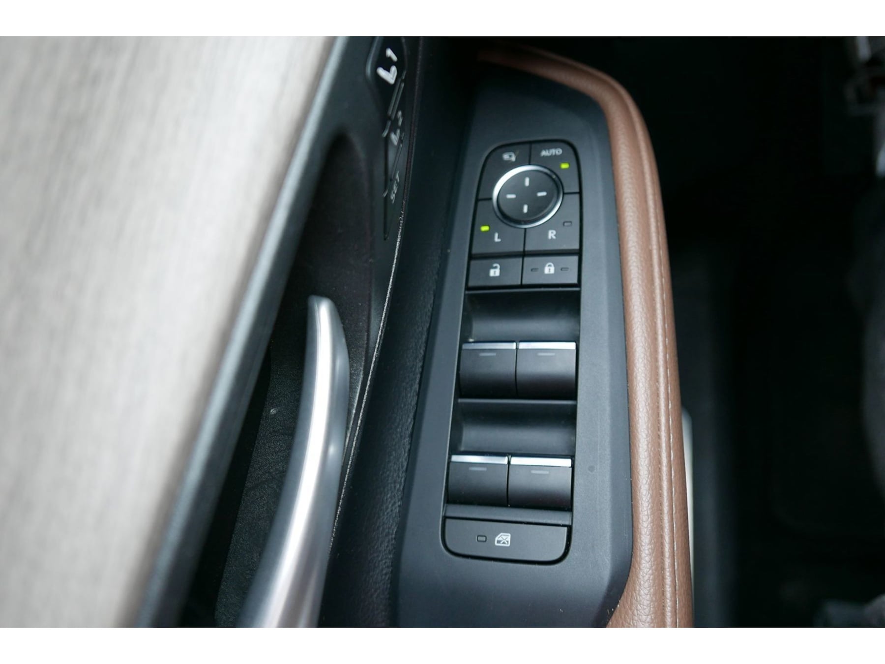 Toyota Grand Highlander photo 17