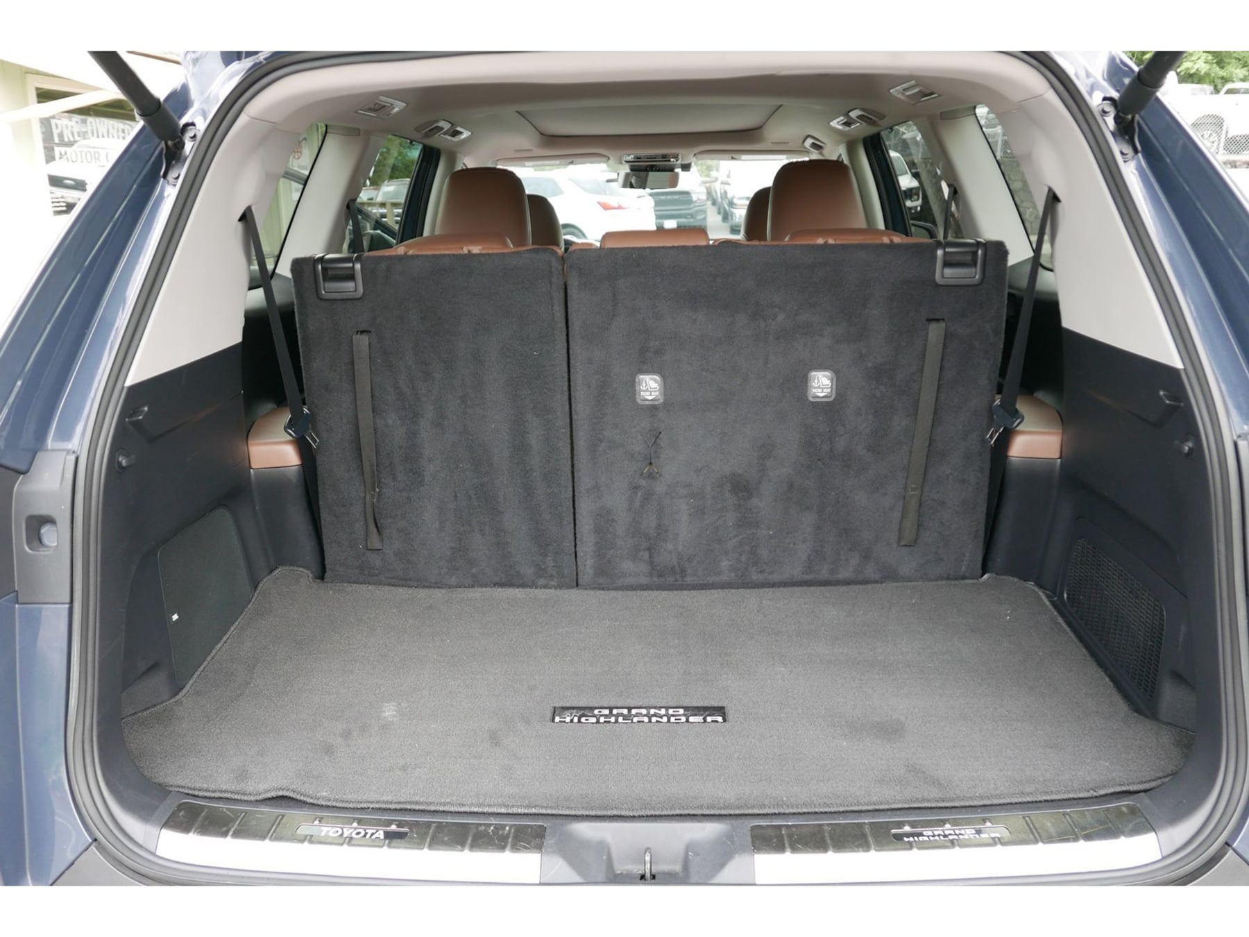 Toyota Grand Highlander photo 14