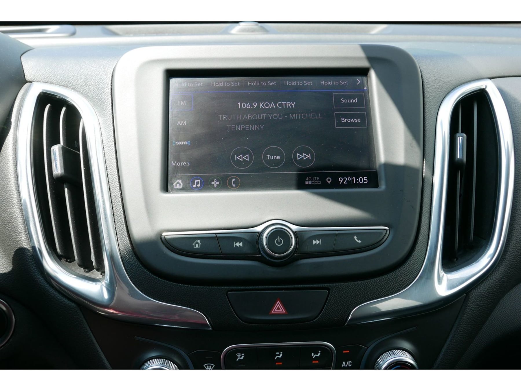 Chevrolet Equinox photo 12