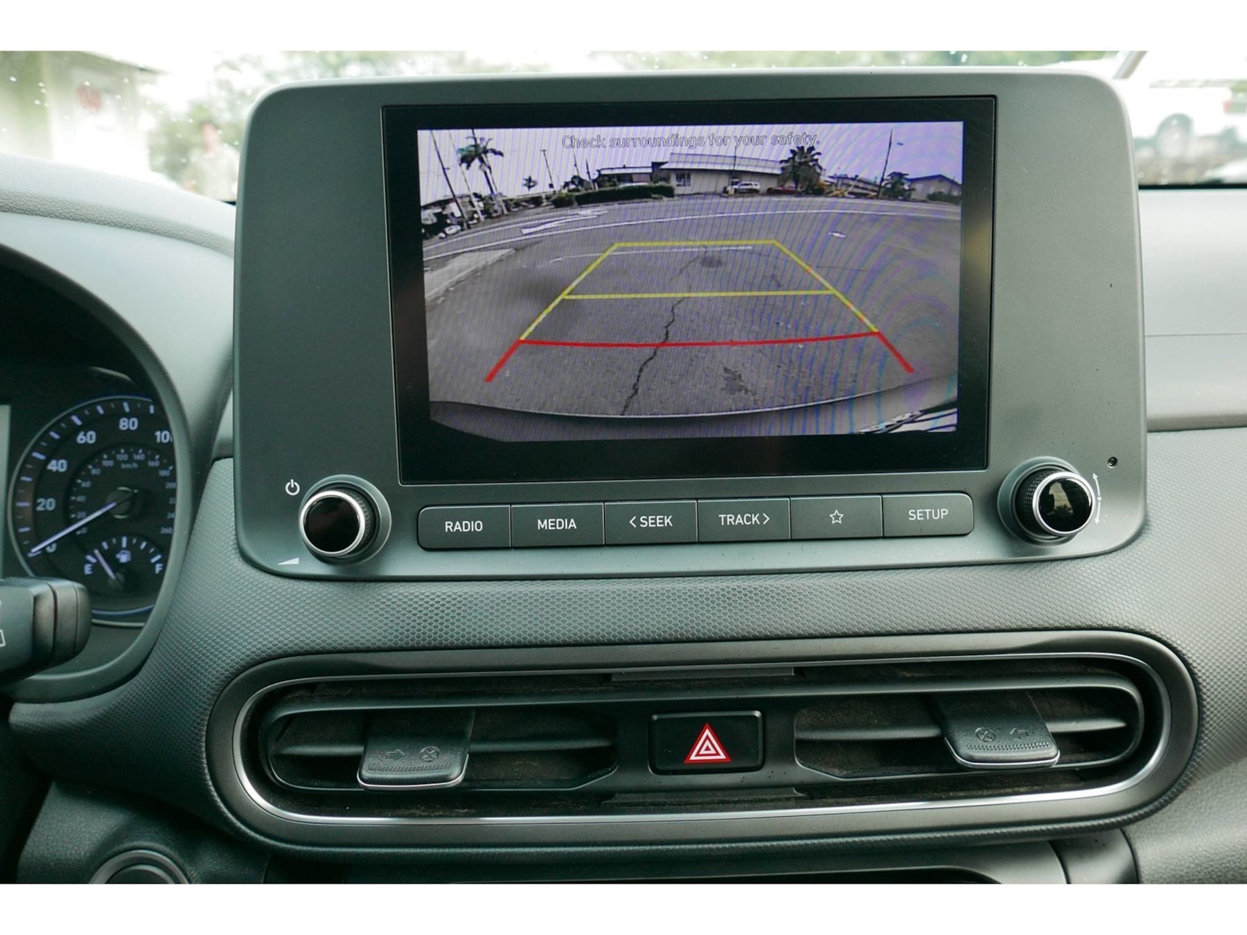 Hyundai Kona photo 14